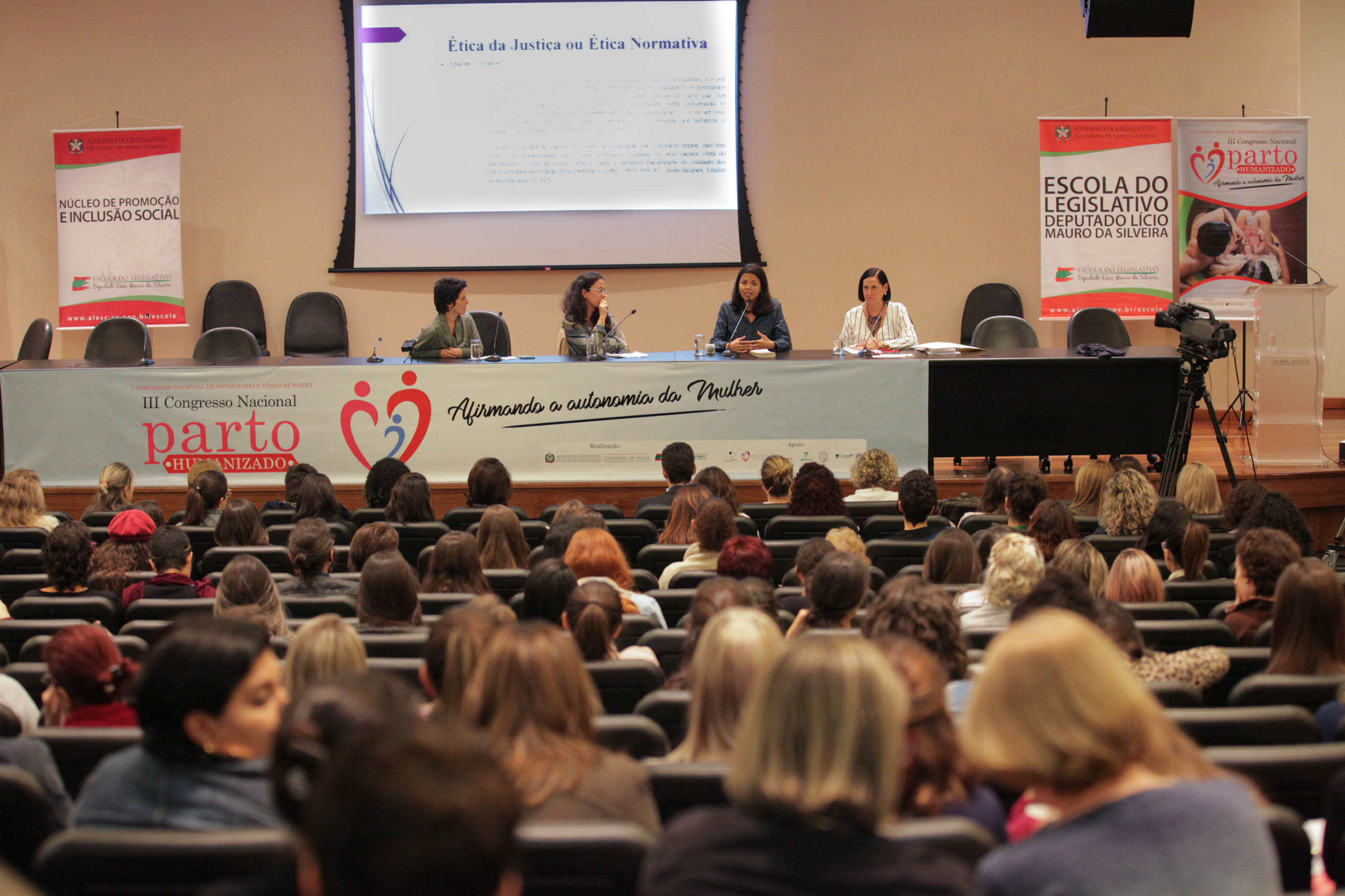3º Congresso de Parto Humanizado.