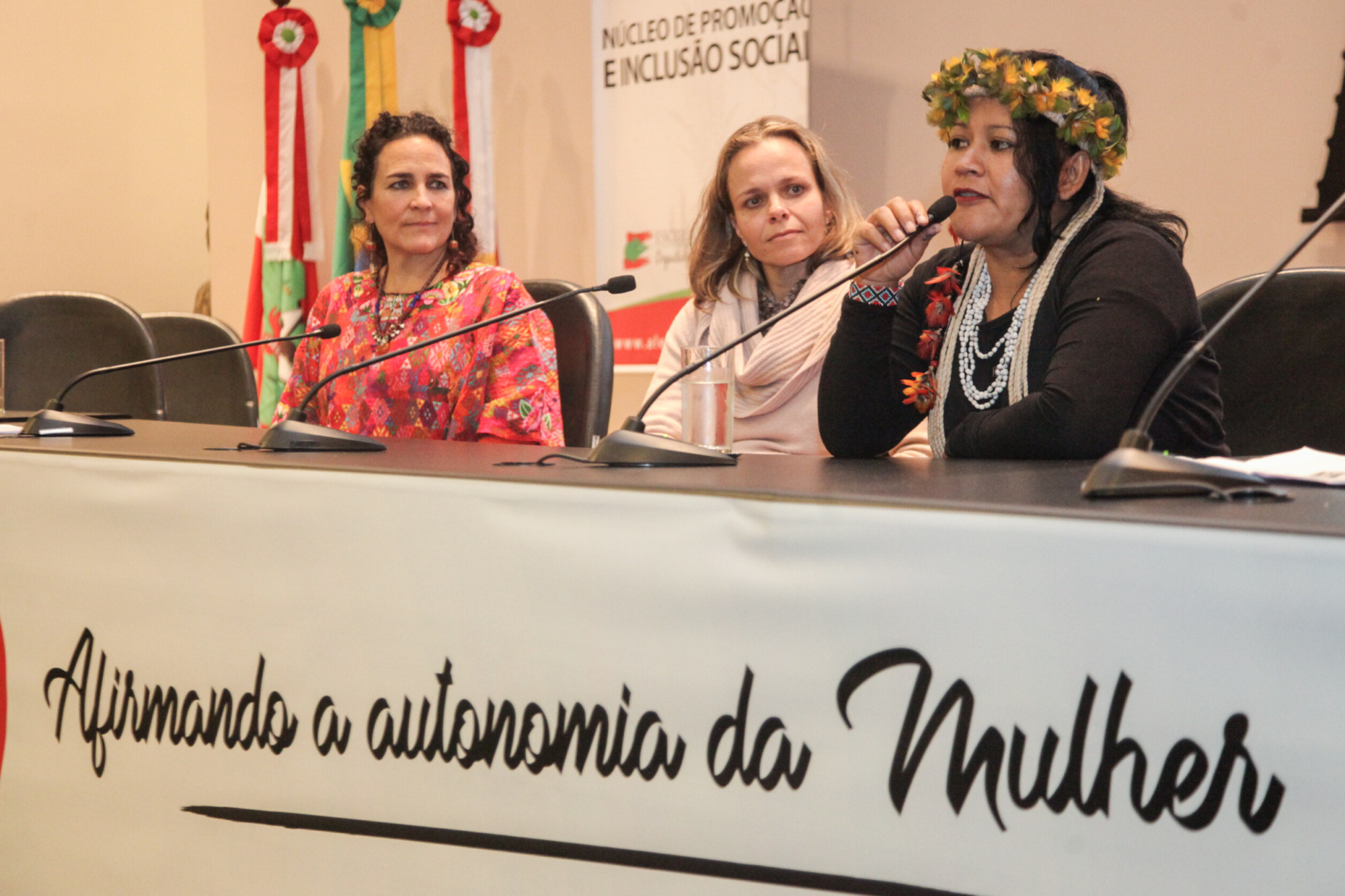 Parto humanizado: parteiras propõem interação e troca de conhecimentos