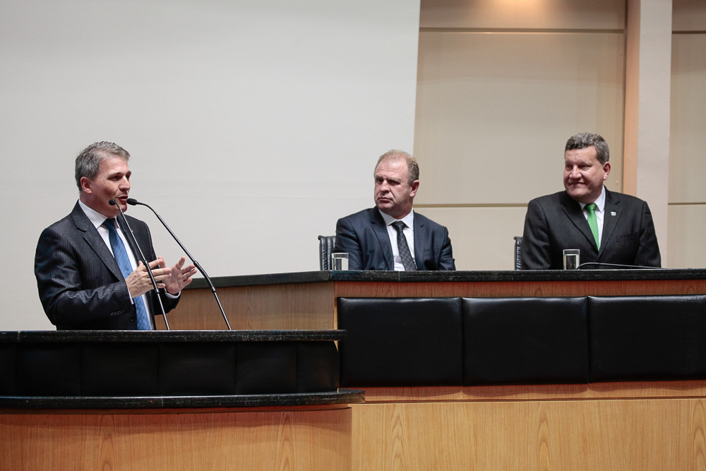 Concessão de Título de Cidadão Catarinense ao Senhor Luciano Buligon