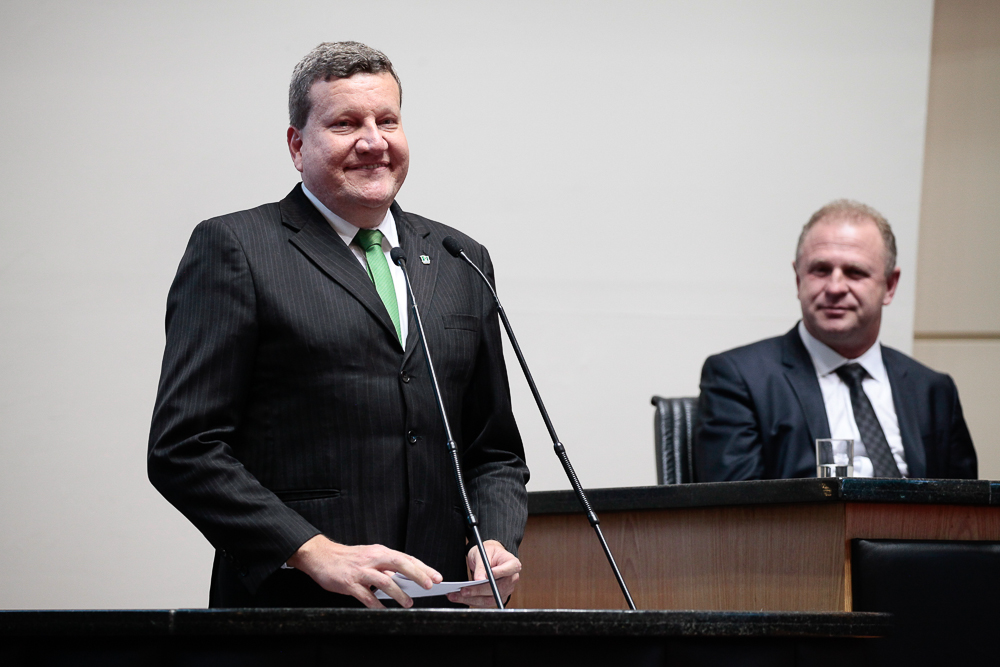 Concessão de Título de Cidadão Catarinense ao Senhor Luciano Buligon