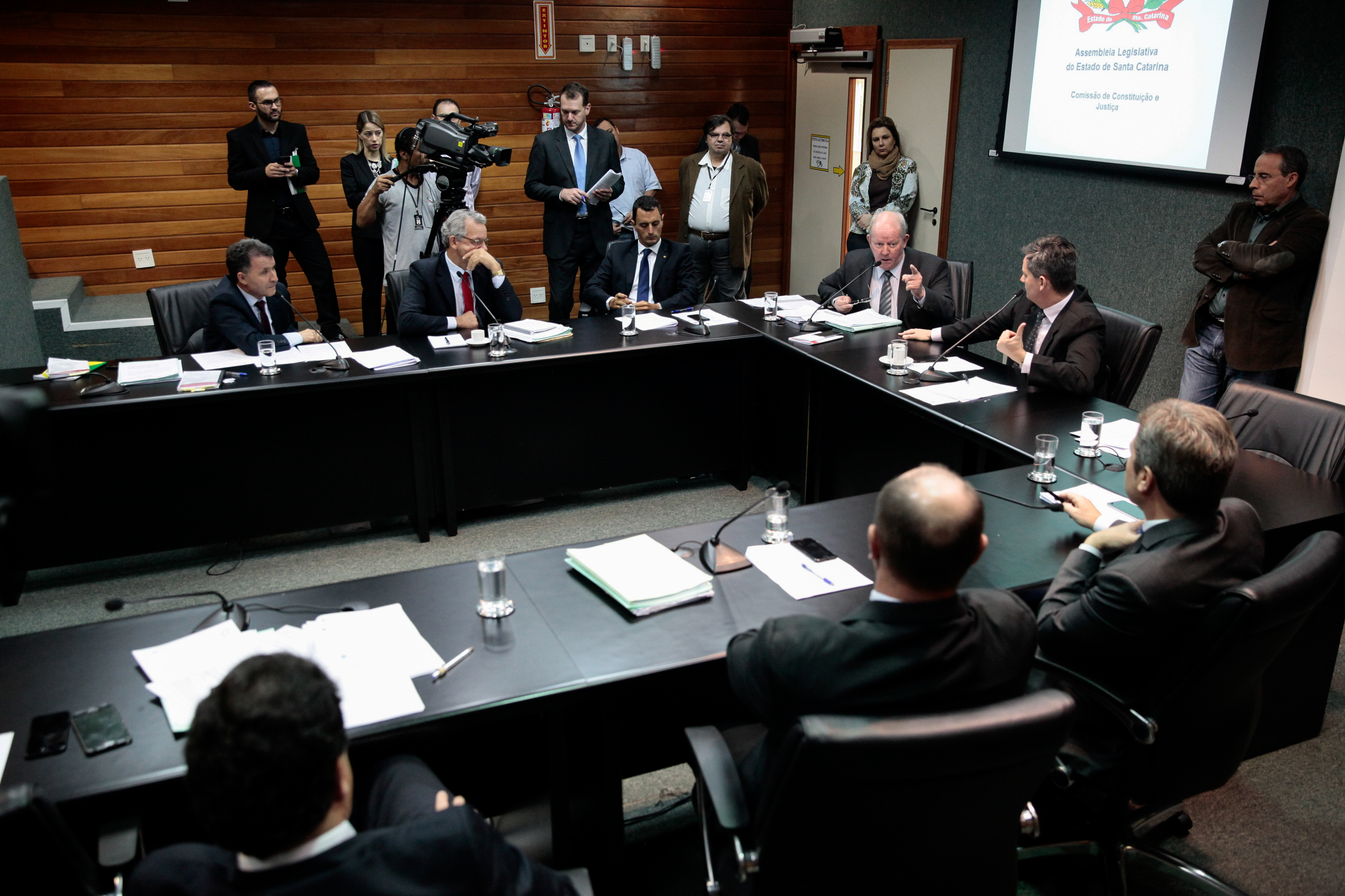 Comissão de Constituição e Justiça.