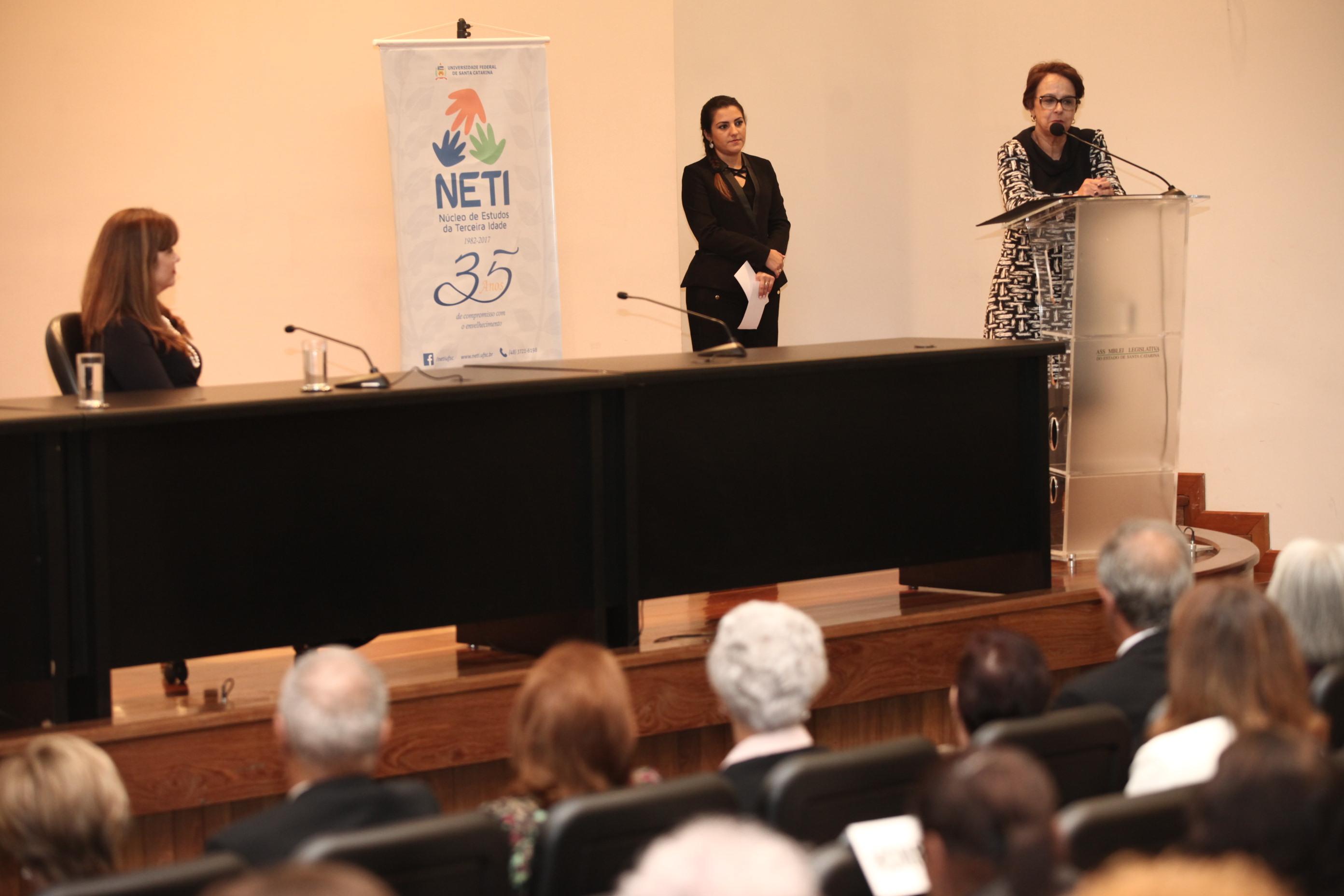 Ato Solene - 35 Anos do Núcleo de Estudos da Terceira Idade (NETI).
