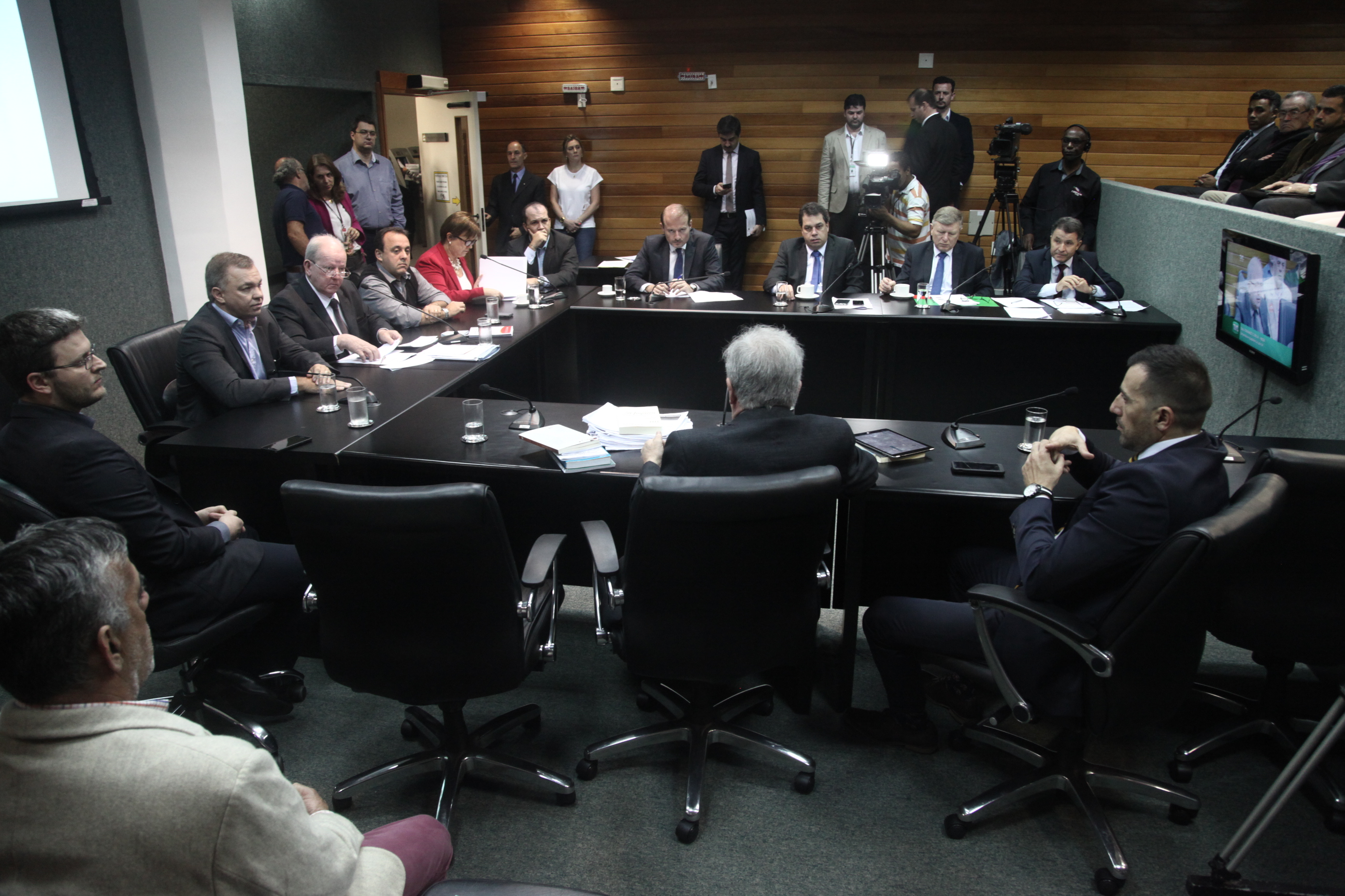 Comissão de Finanças e Tributação.