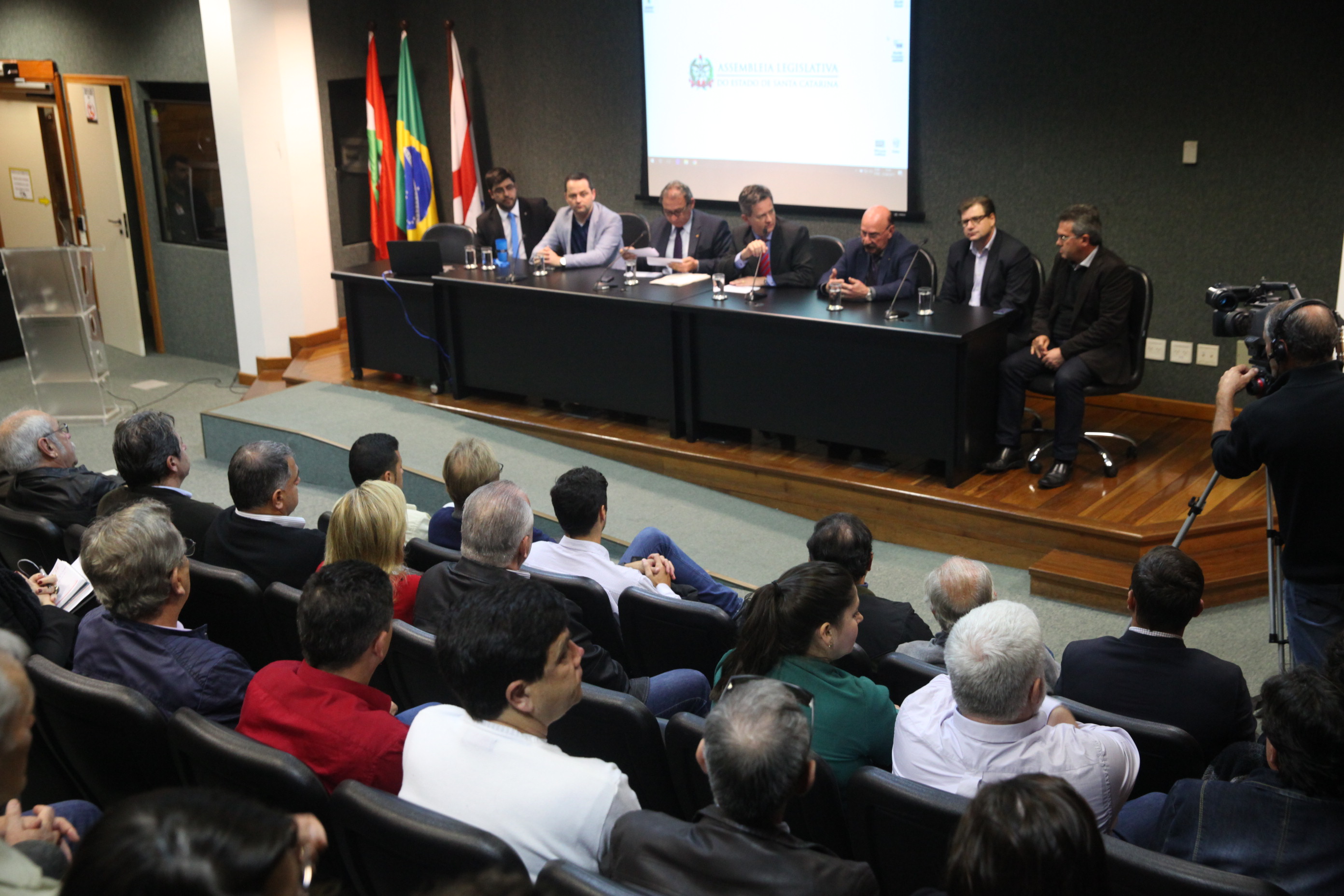Audiência Pública sobre os novos rumos dos Terrenos de Marinha.
