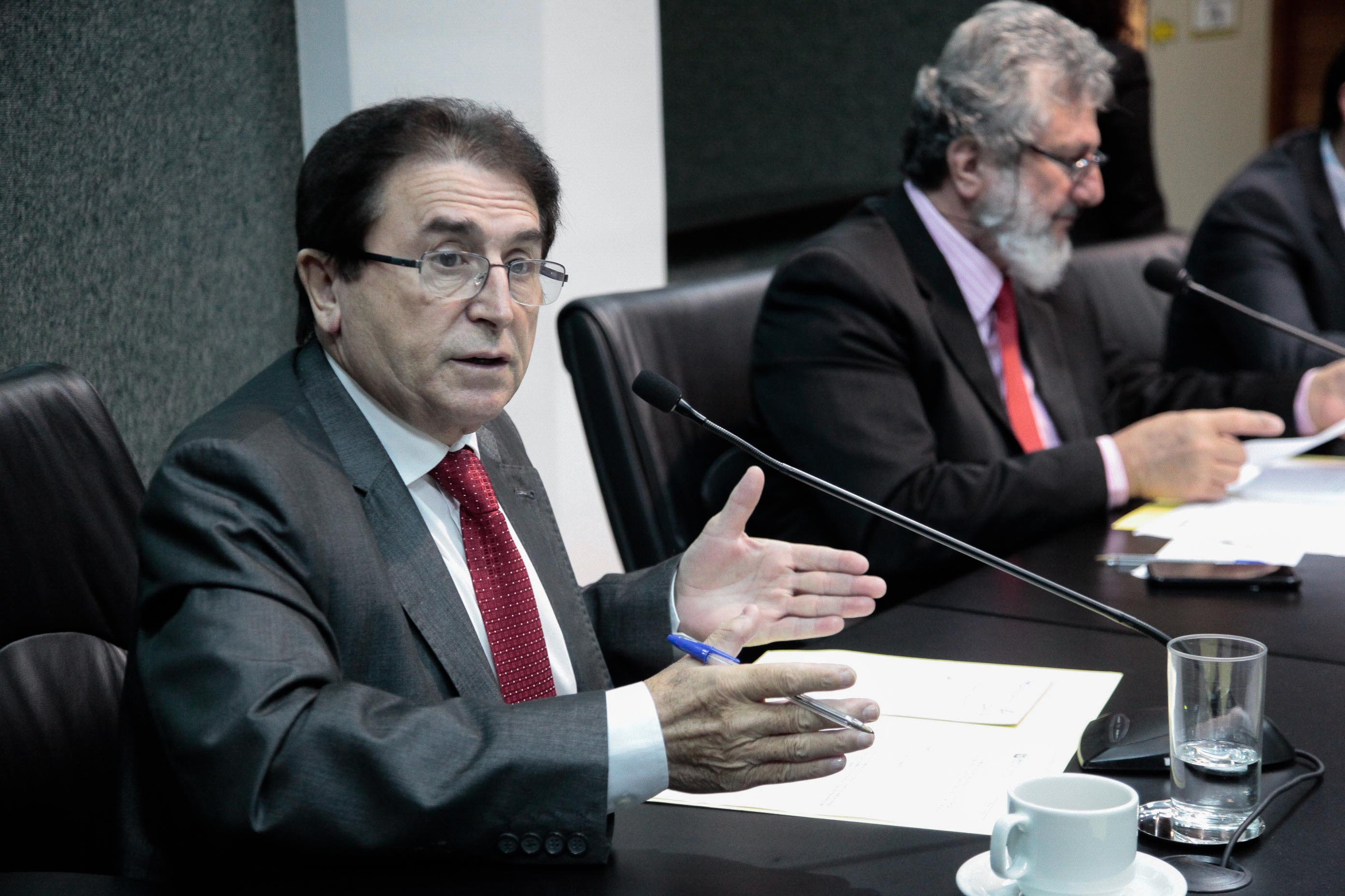 Deputado Antonio Aguiar (PMDB). Comissão de Pesca e Aquicultura.