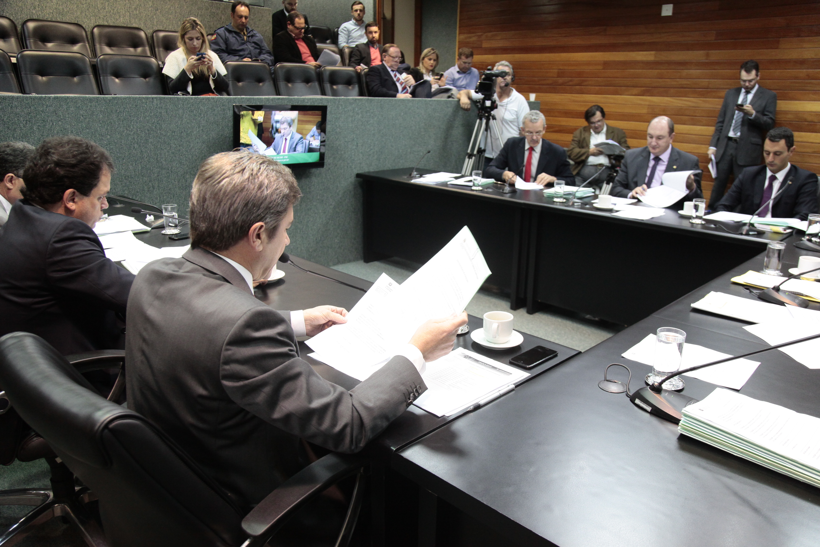 Comissão de Constituição e Justiça