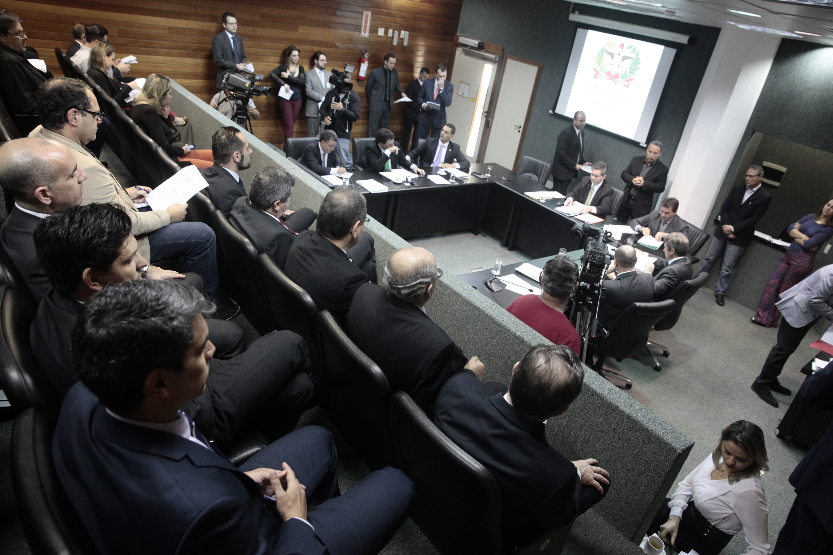 Comissão de Constituição e Justiça.