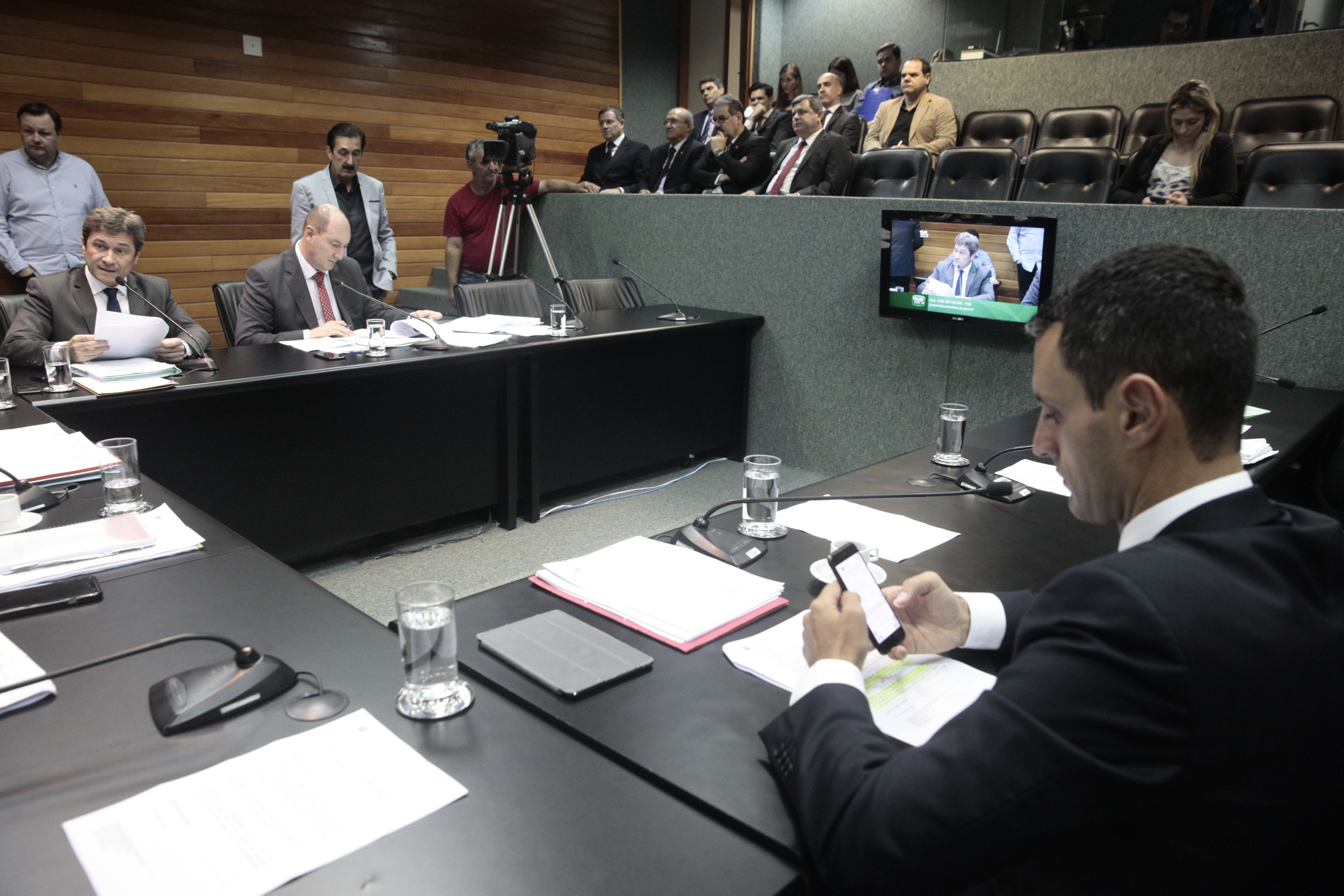 Comissão de Constituição e Justiça.
