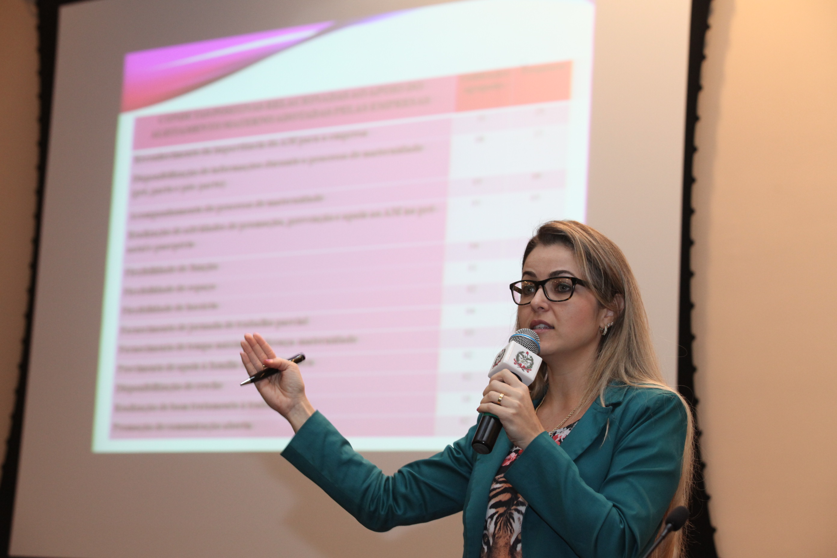 Enfermeira Vanessa Martinhago Borges.