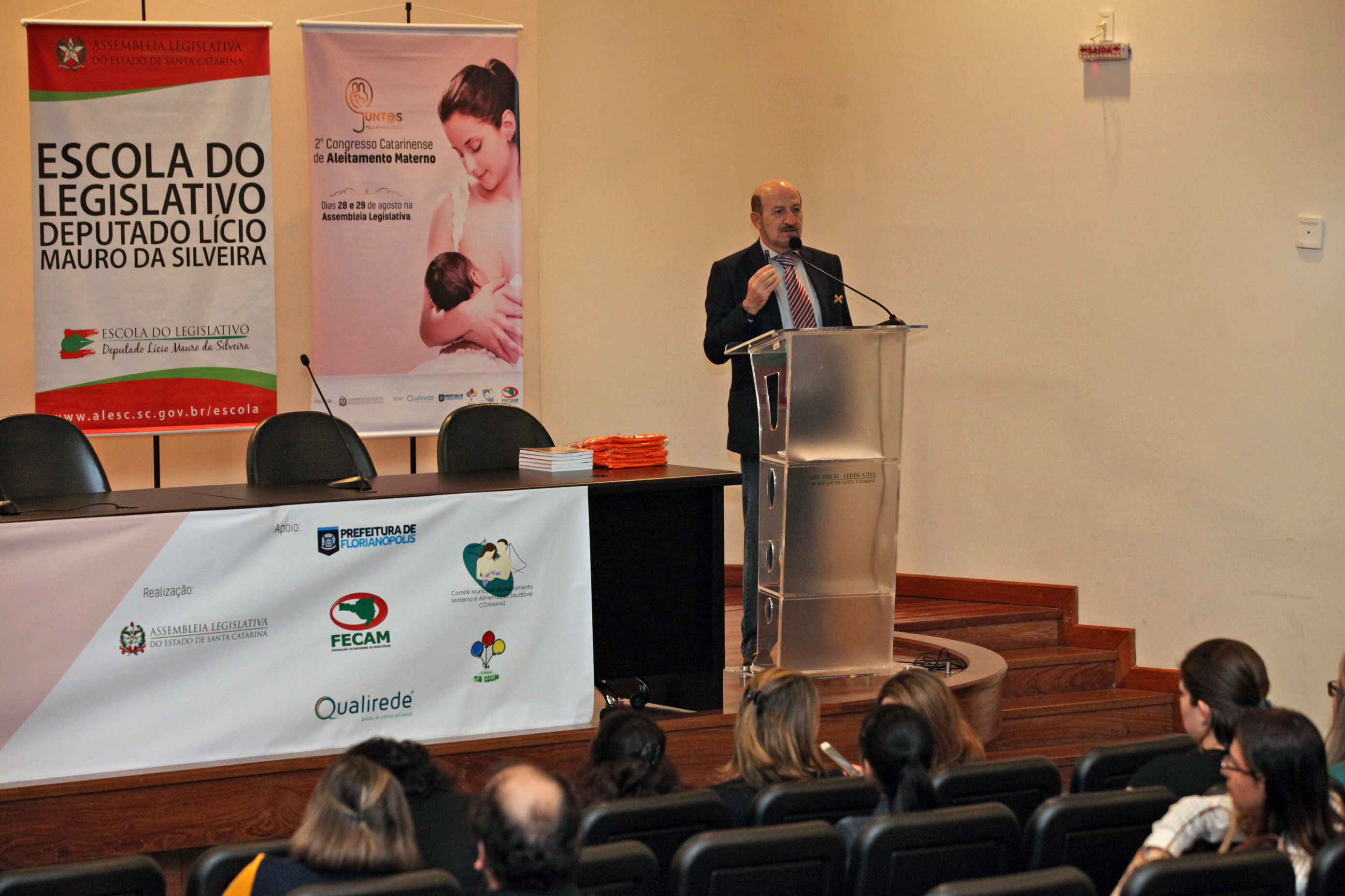 2° Congresso Catarinense de Aleitamento Materno.