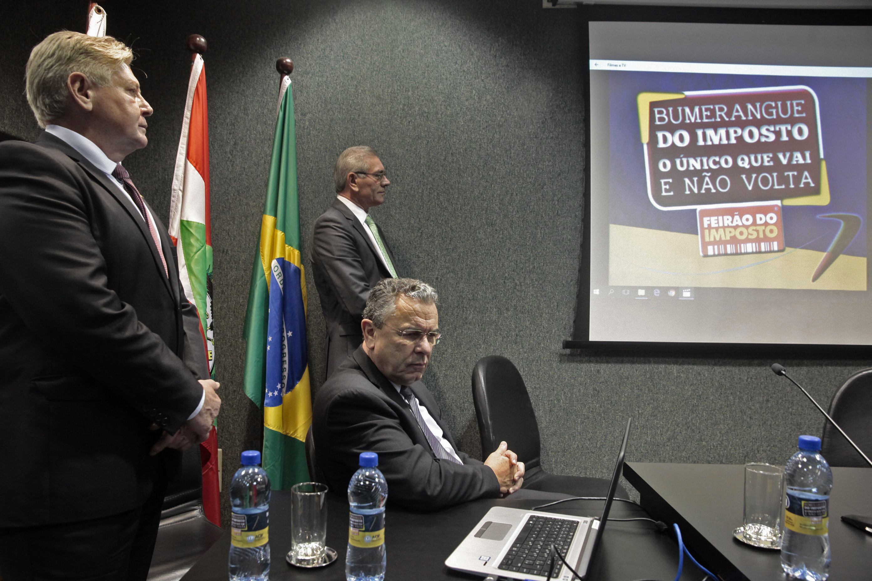 Lançamento do Dia Estadual Sem Imposto.