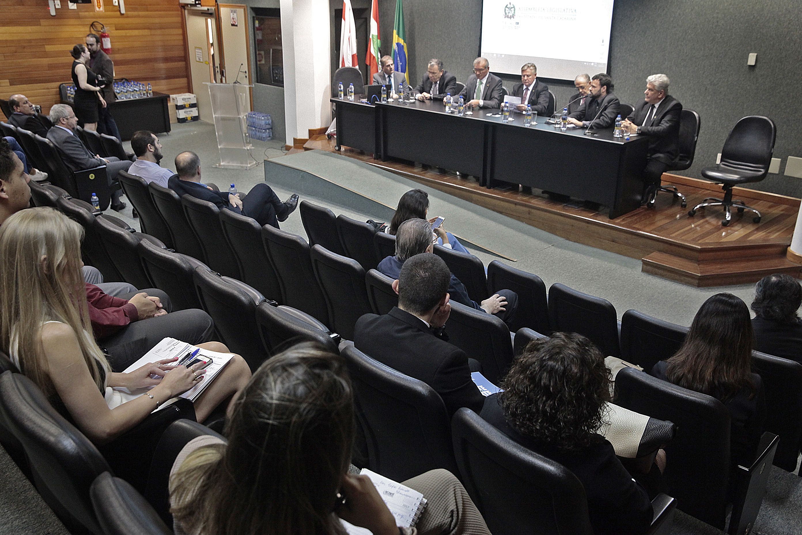 Lançamento do Dia Estadual Sem Imposto.