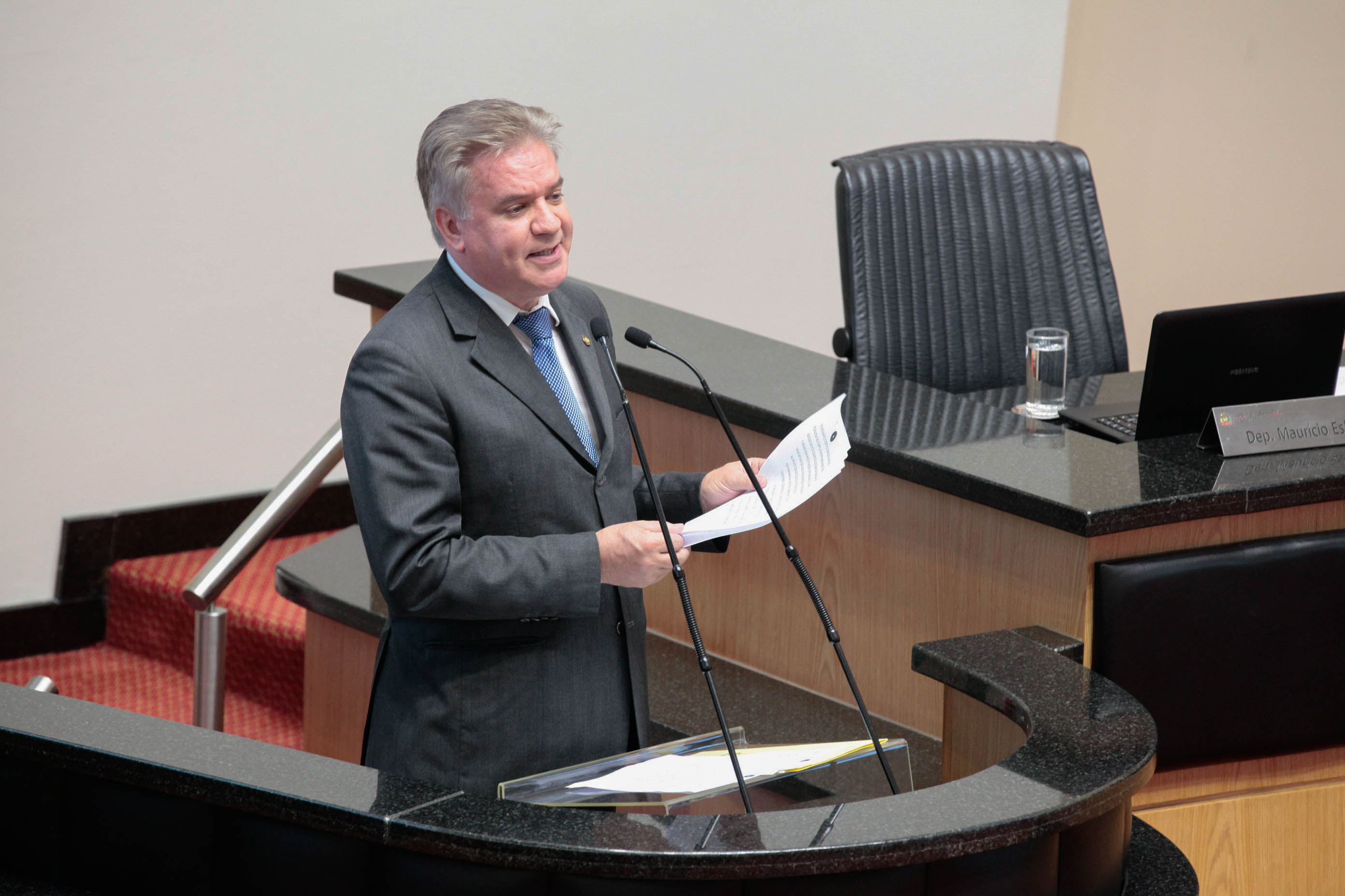 Deputado César Valduga (PCdoB). Sessão Ordinária.