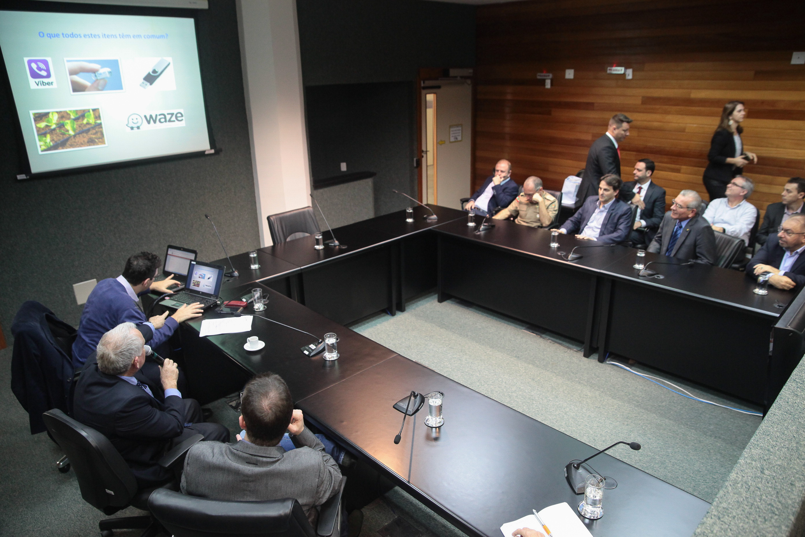 Visita do Cônsul Geral de Israel.