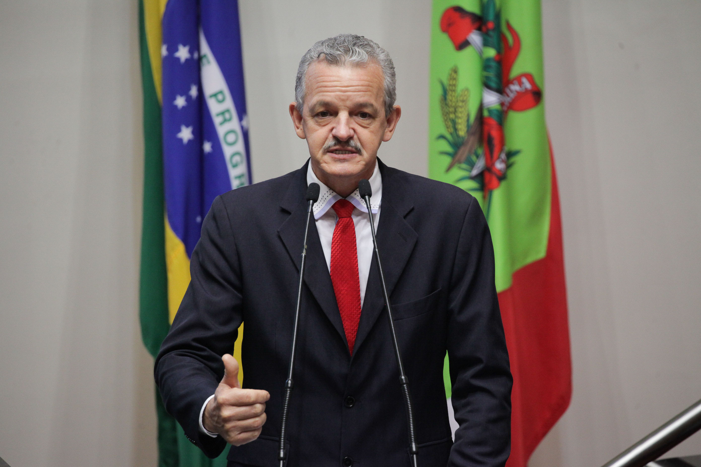 Deputado Dirceu Dresch (PT). Sessão Ordinária.