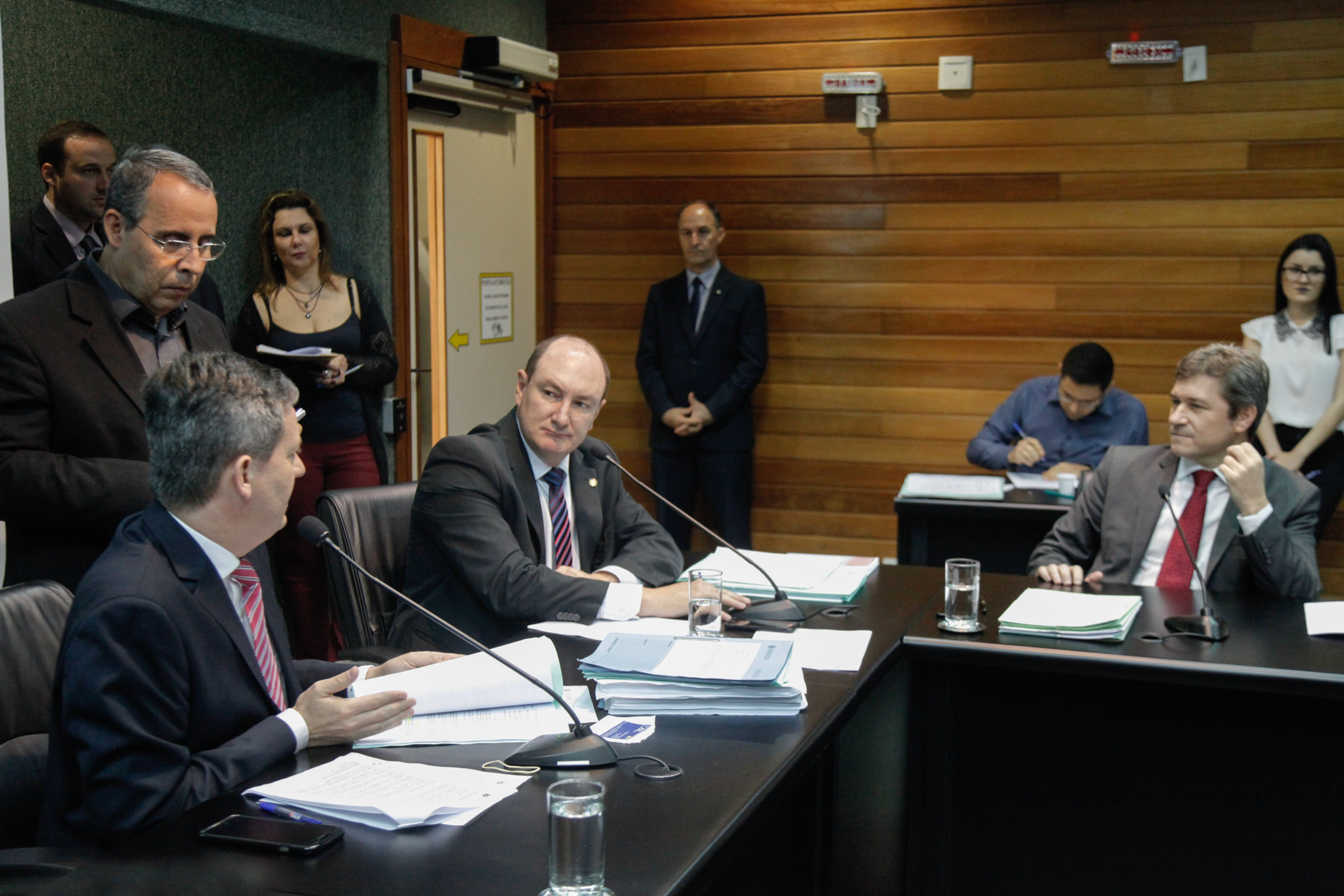 Comissão de Constituição e Justiça.