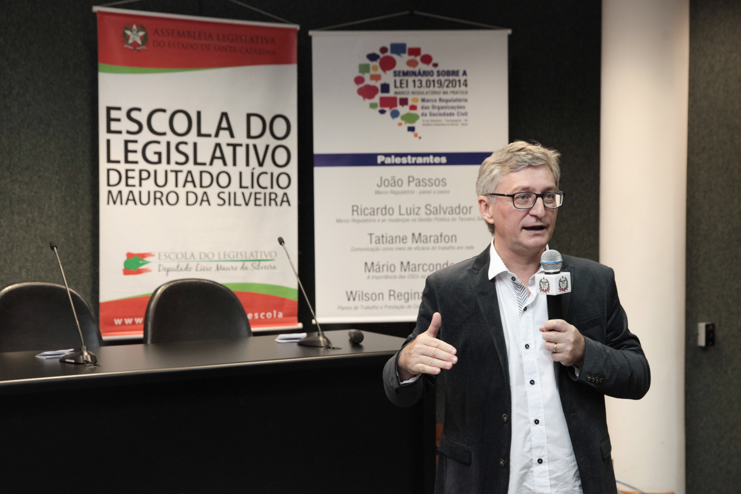 Wilson Reginatto Júnior. Seminário Marco Regulatório.