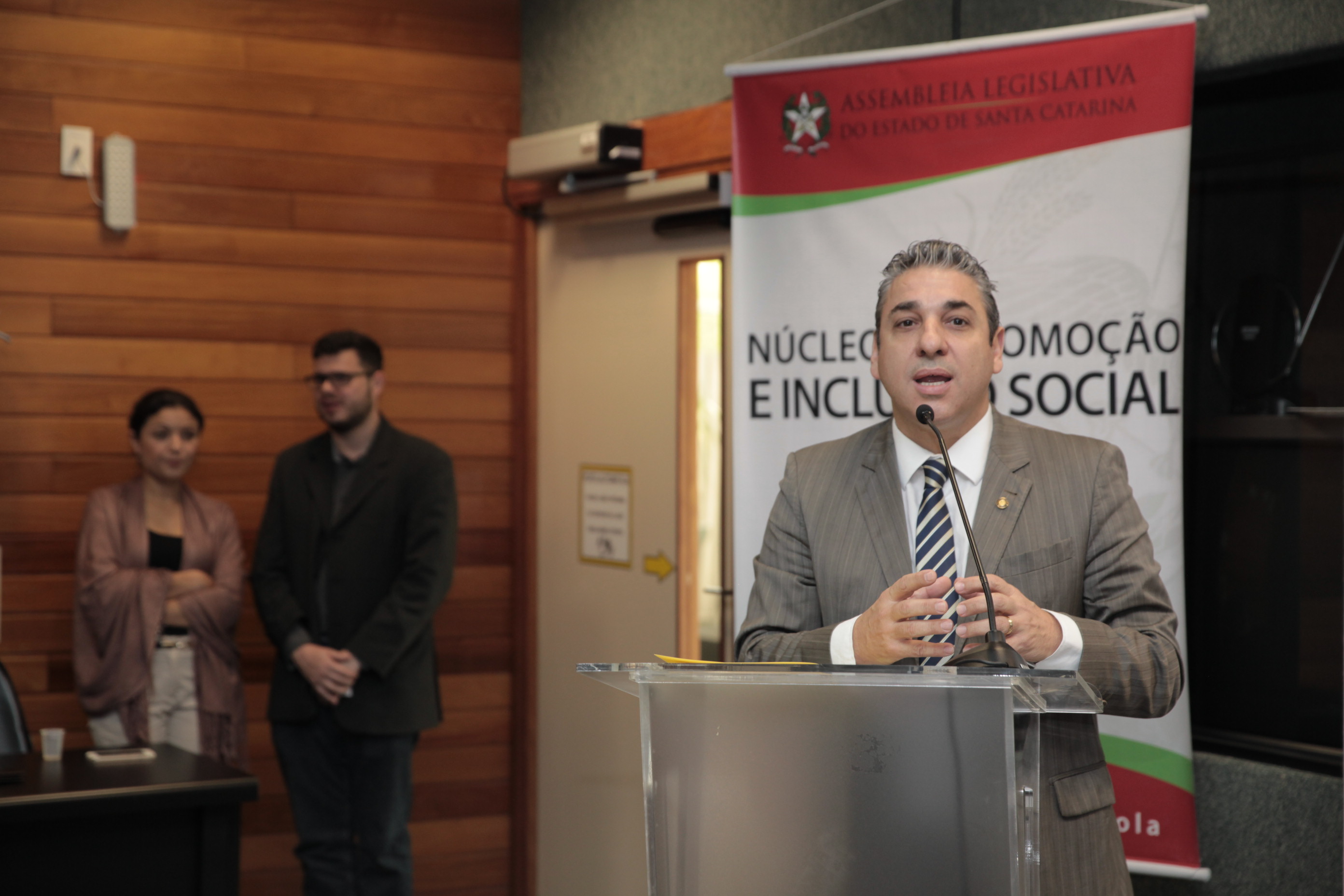 Seminário Sobre a Lei do Marco Regulatório.
