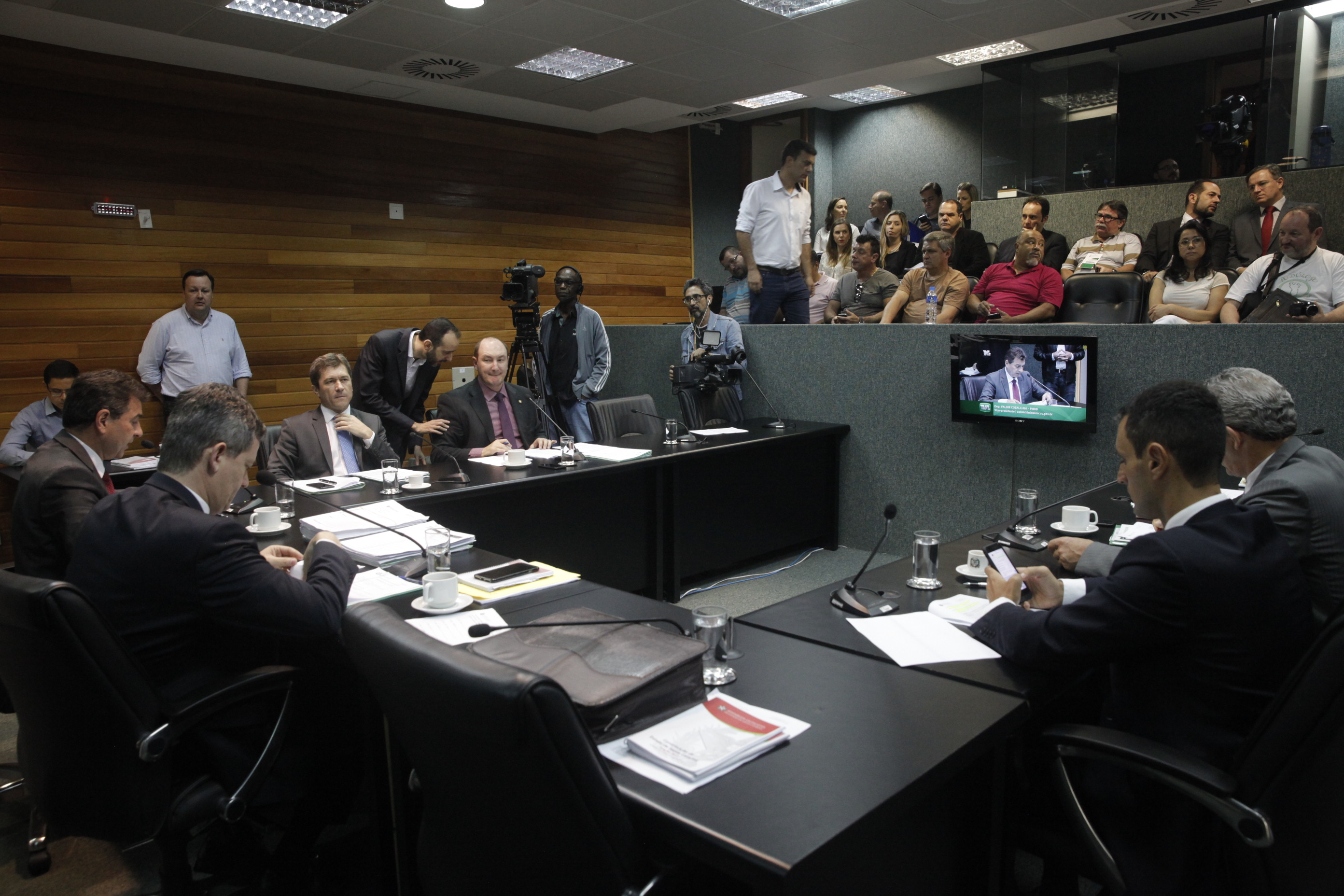 Comissão de Constituição e Justiça.