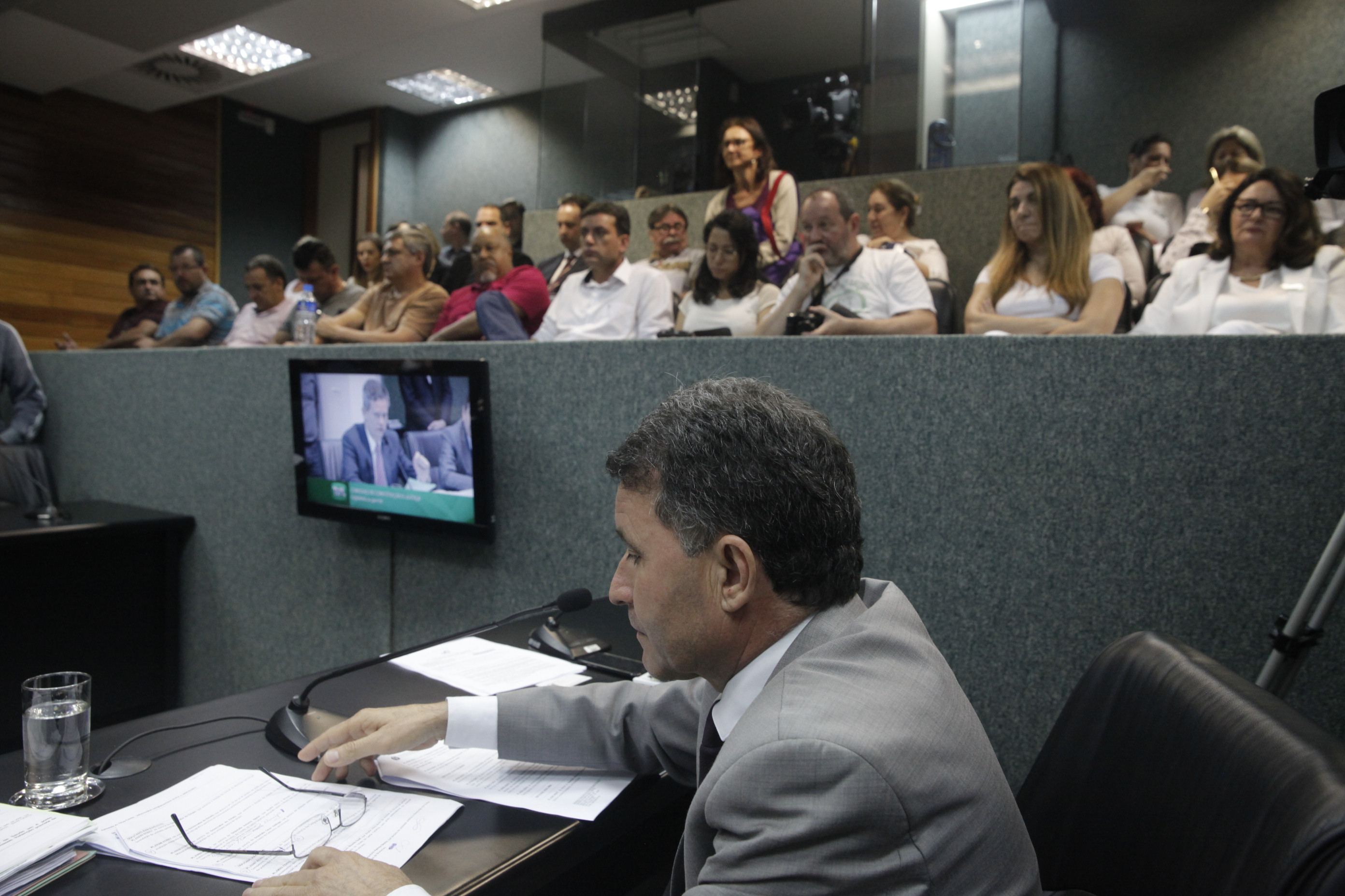 Comissão de Constituição e Justiça.