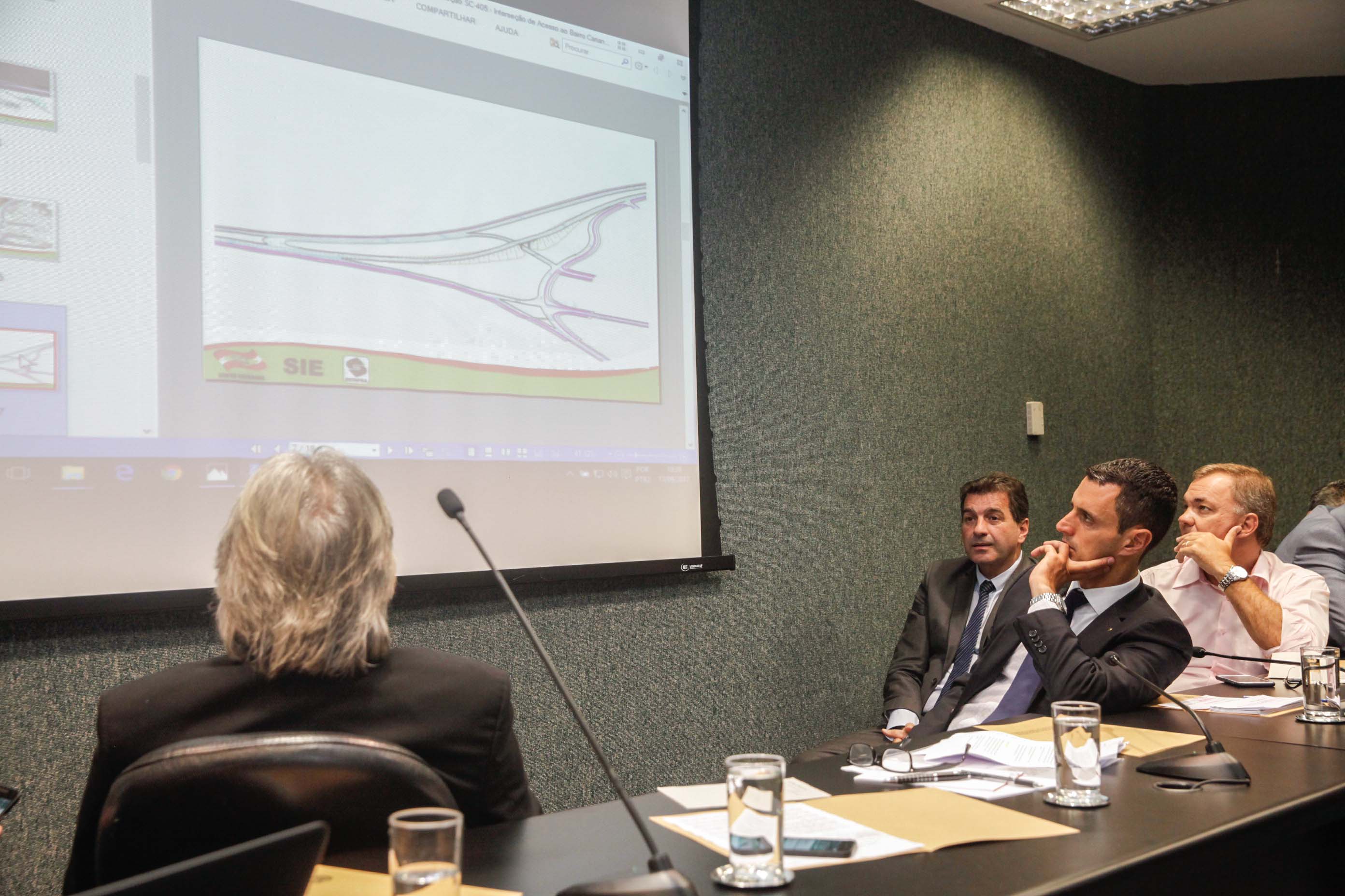 Audiência Pública Sobre Obras de Acesso ao Aeroporto Hercílio Luz.