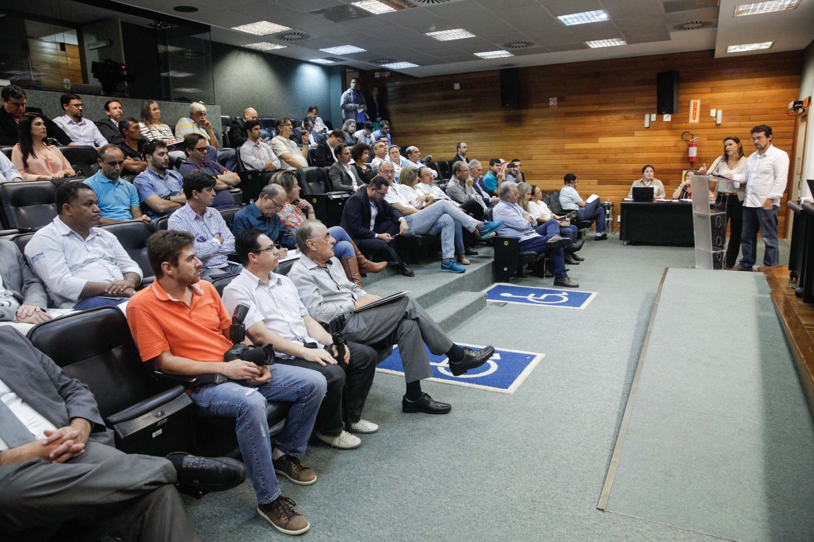 Audiência Pública Sobre Obras de Acesso ao Aeroporto Hercílio Luz.