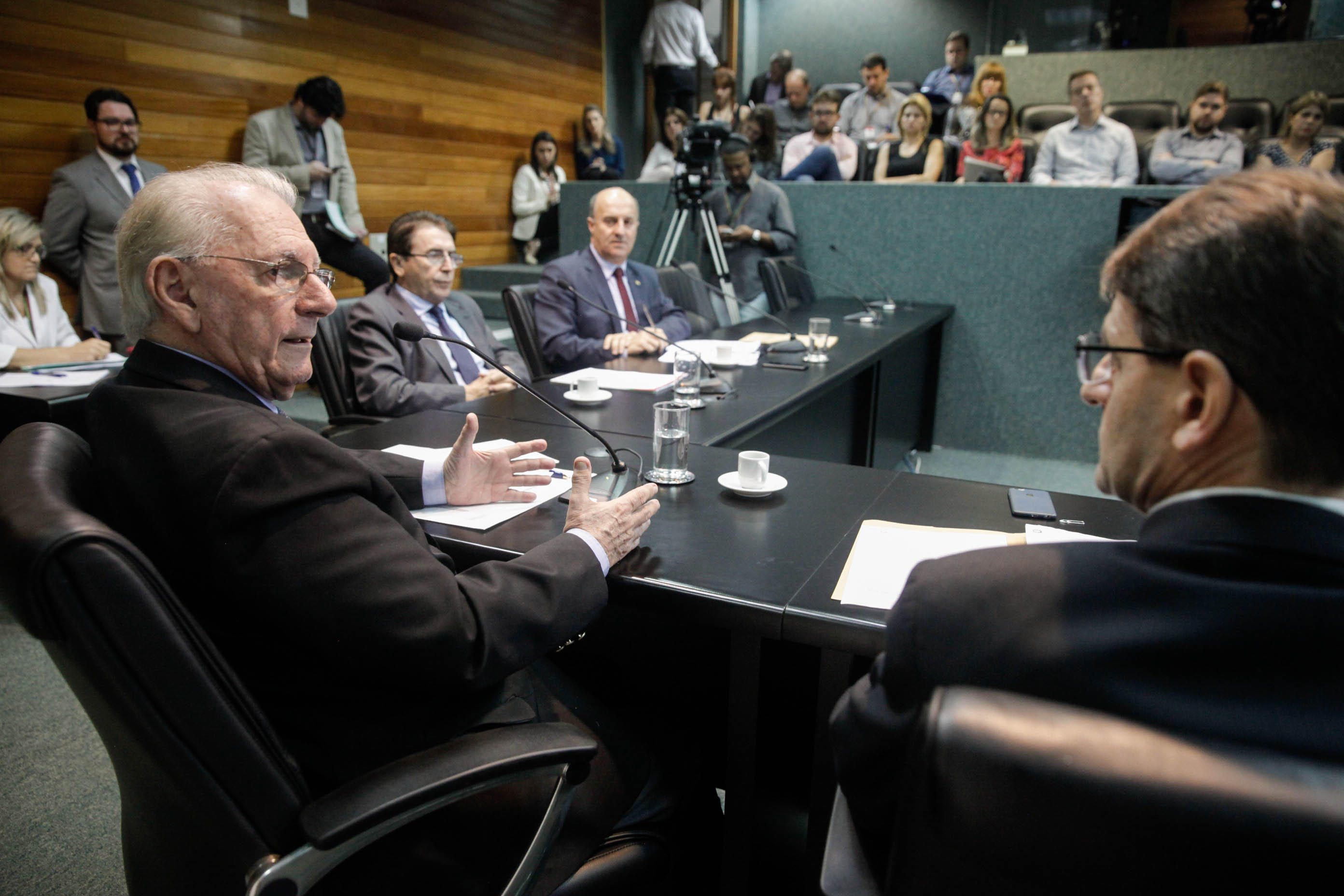 Comissão de Saúde.