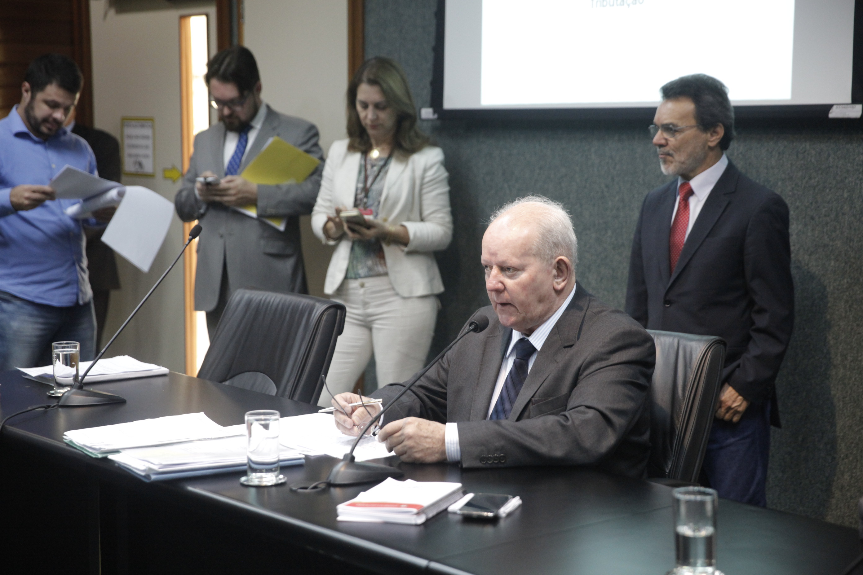 Comissão de Finanças e Tributação.