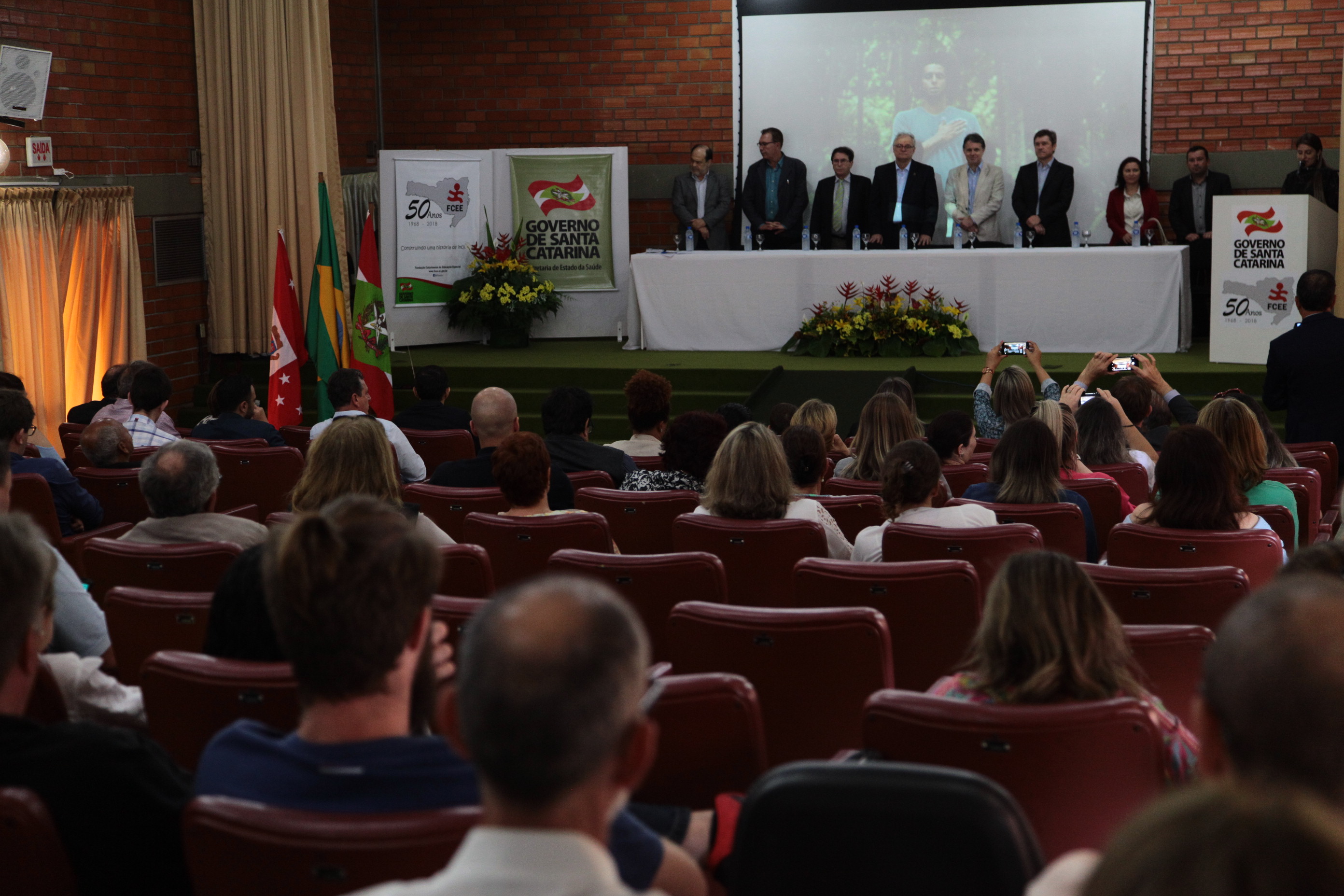 Assinatura de Convênio - Secretaria de Saúde e Fundação de Educação Especial