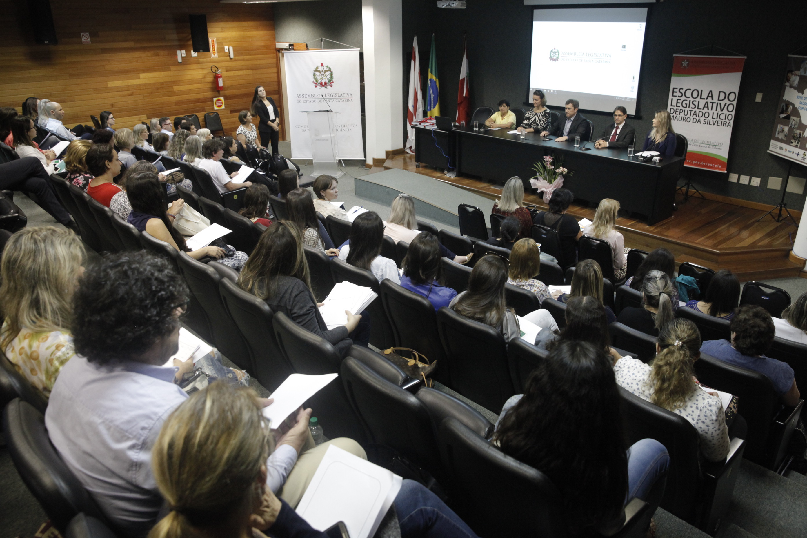 Oficina de Capacitação de Pessoas com Ostomas Intestinais ou Urinárias