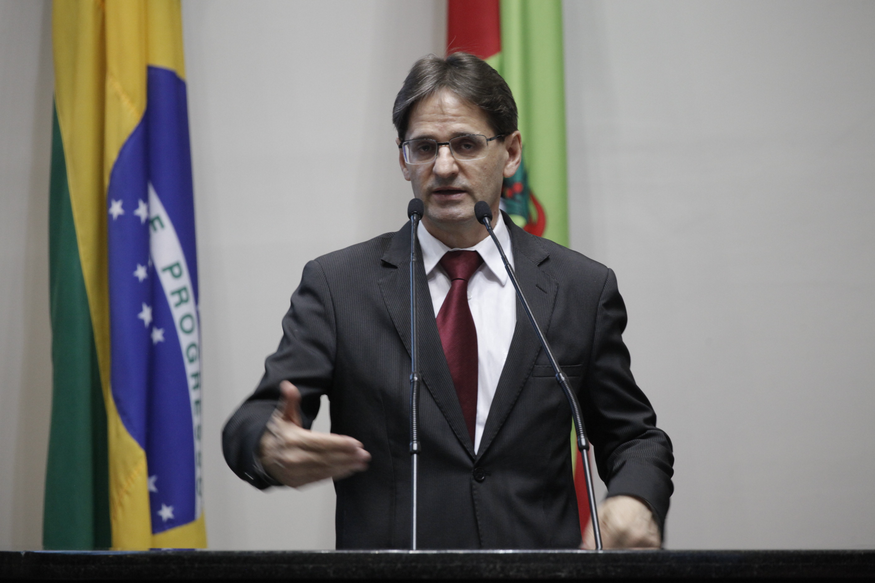 Deputado Neodi Saretta (PT)