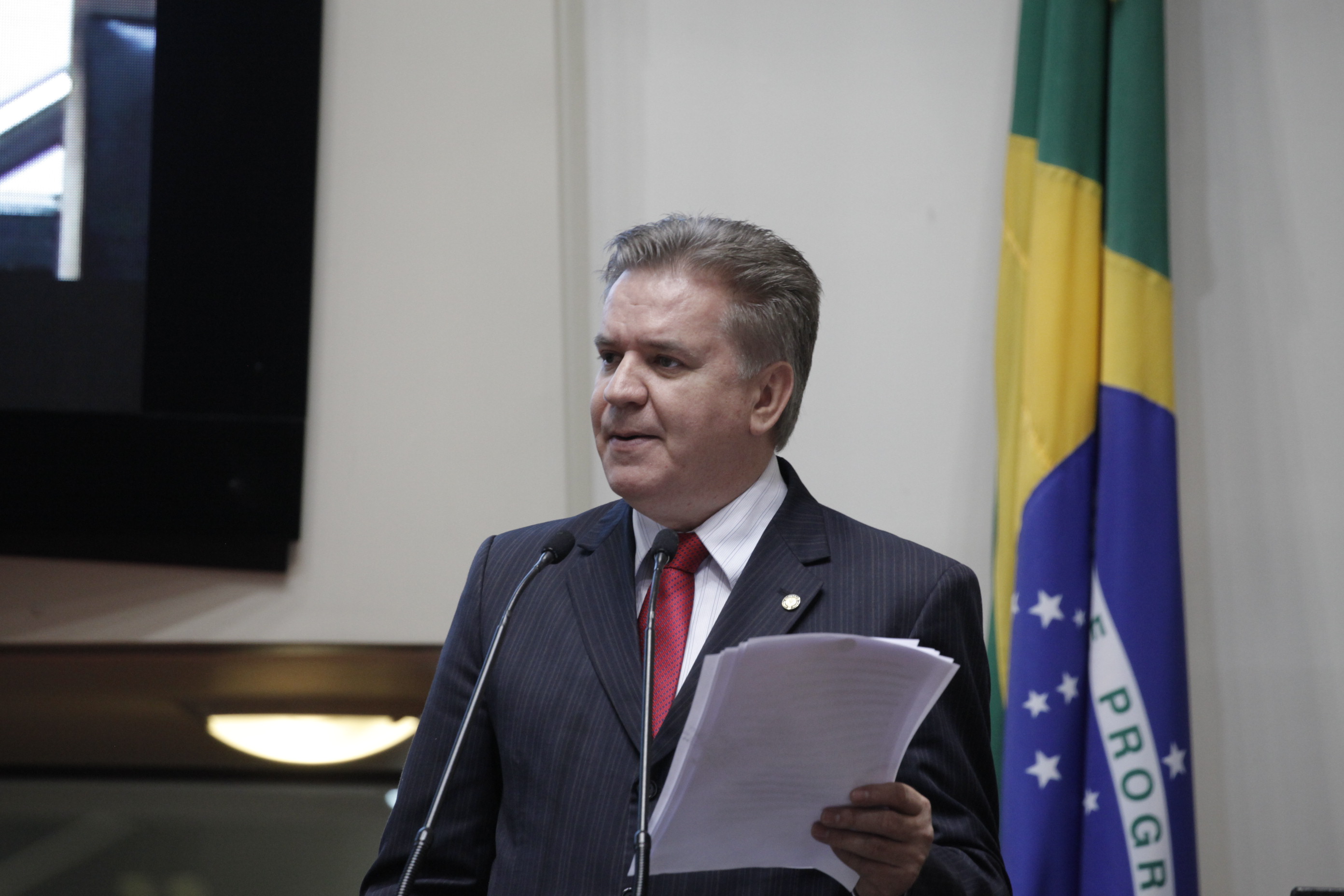 Deputado César Valduga (PCdoB)