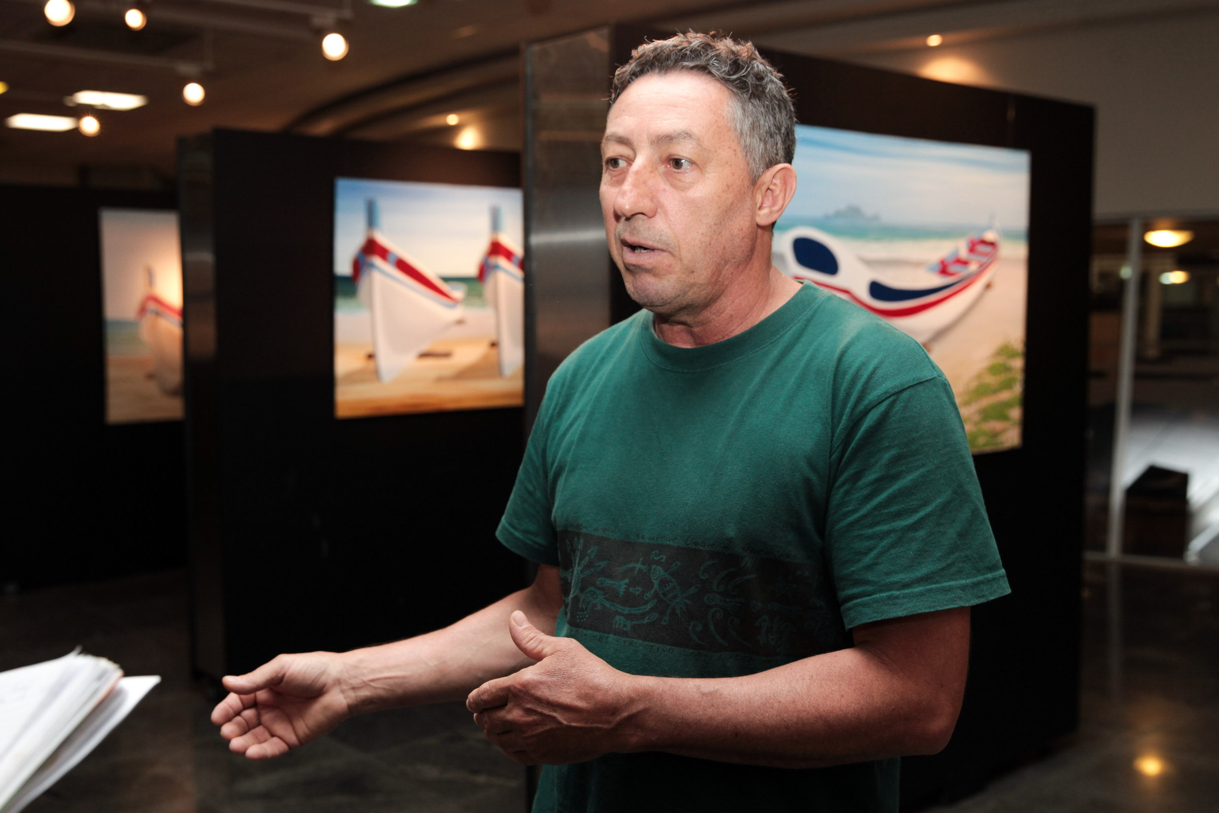 Artista Phylis Dávila dos Santos - Exposição Costumes da Ilha.