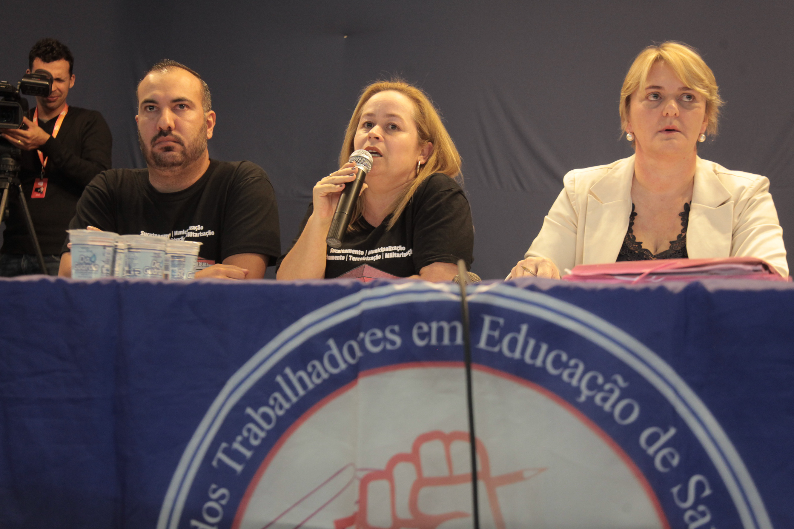 Audiência Pública da Comissão de Educação sobre a Municipalização das Escolas da Regional de Criciúma/SC.