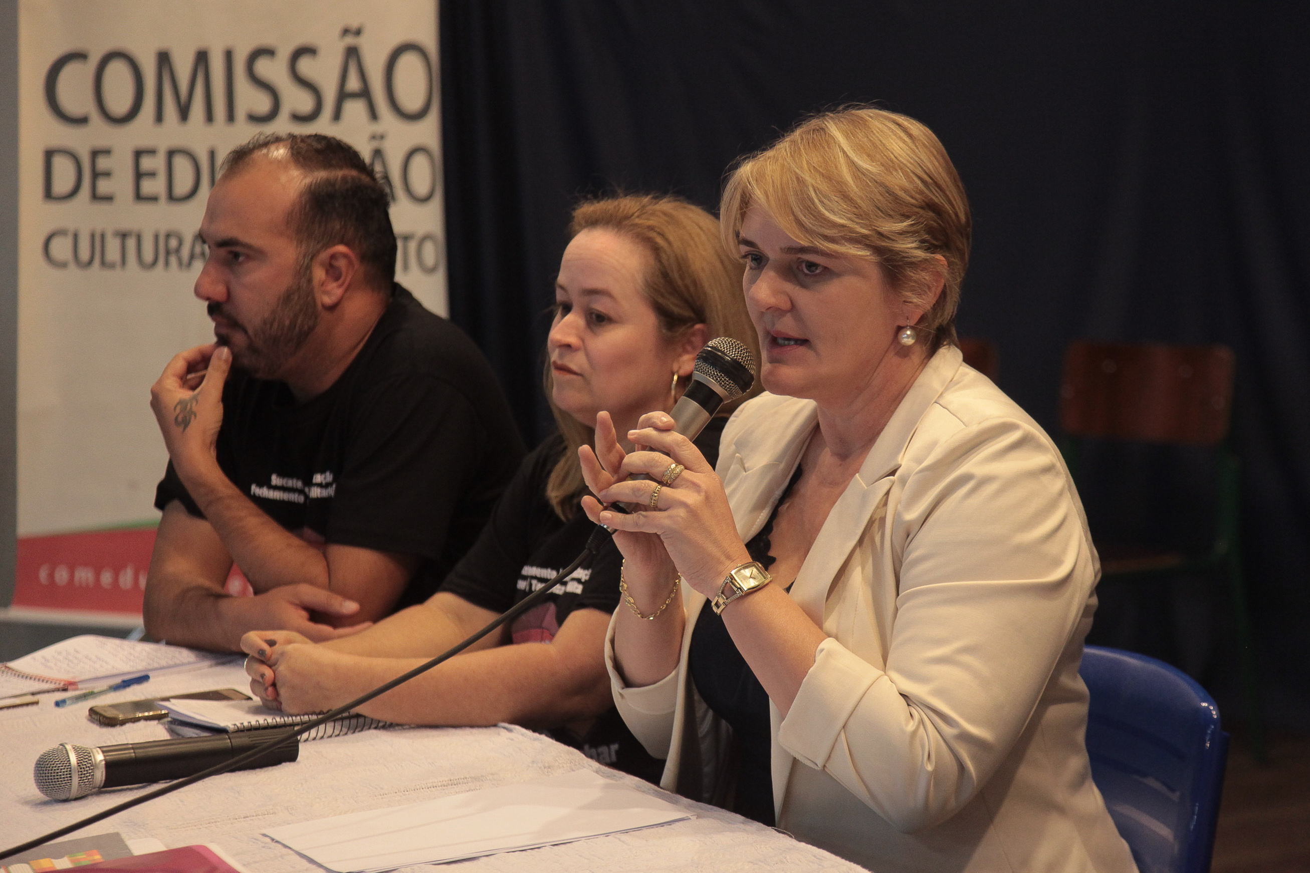 Audiência Pública da Comissão de Educação sobre a Municipalização das Escolas da Regional de Criciúma/SC.