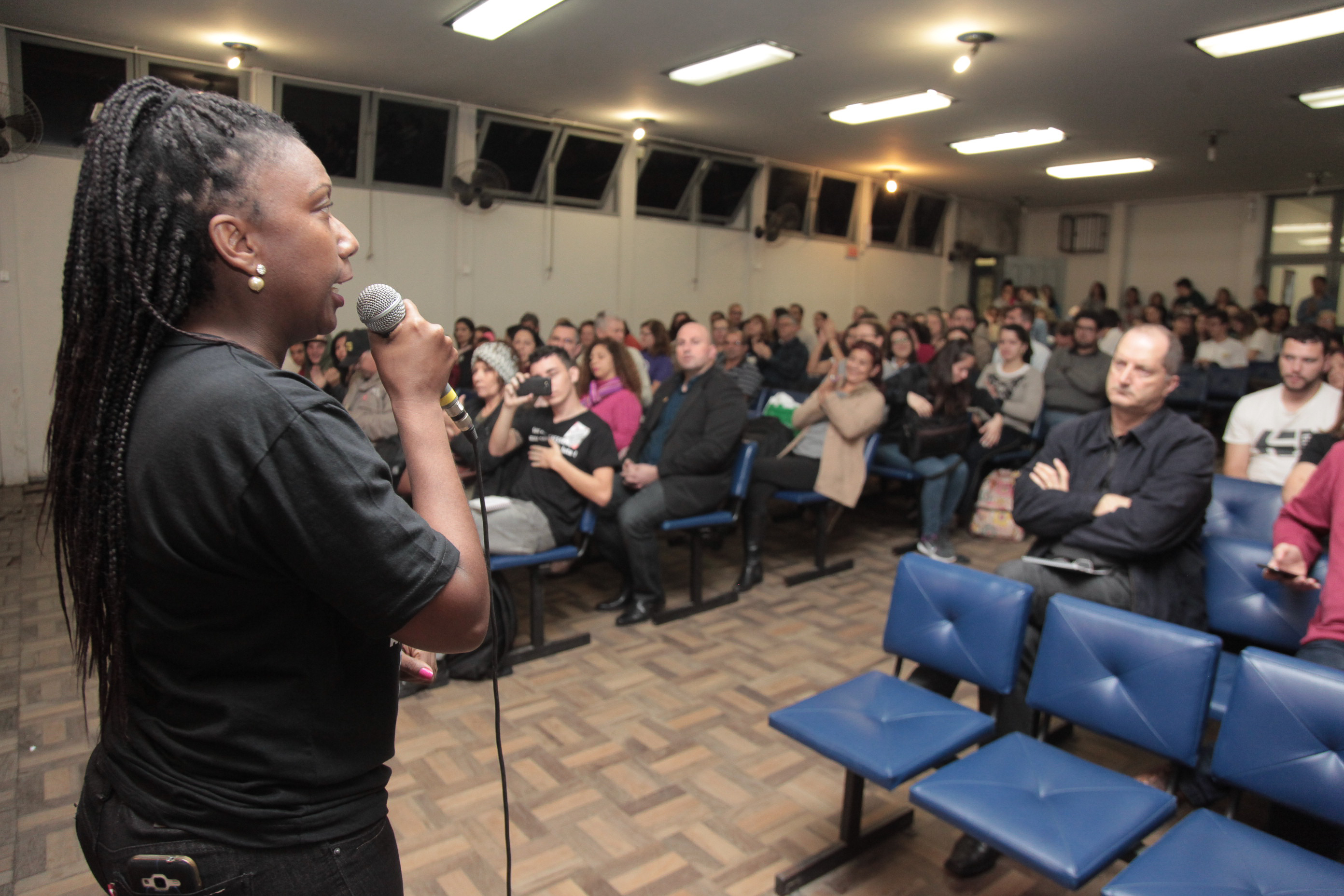 Audiência Pública da Comissão de Educação sobre a Municipalização das Escolas da Regional de Criciúma/SC.