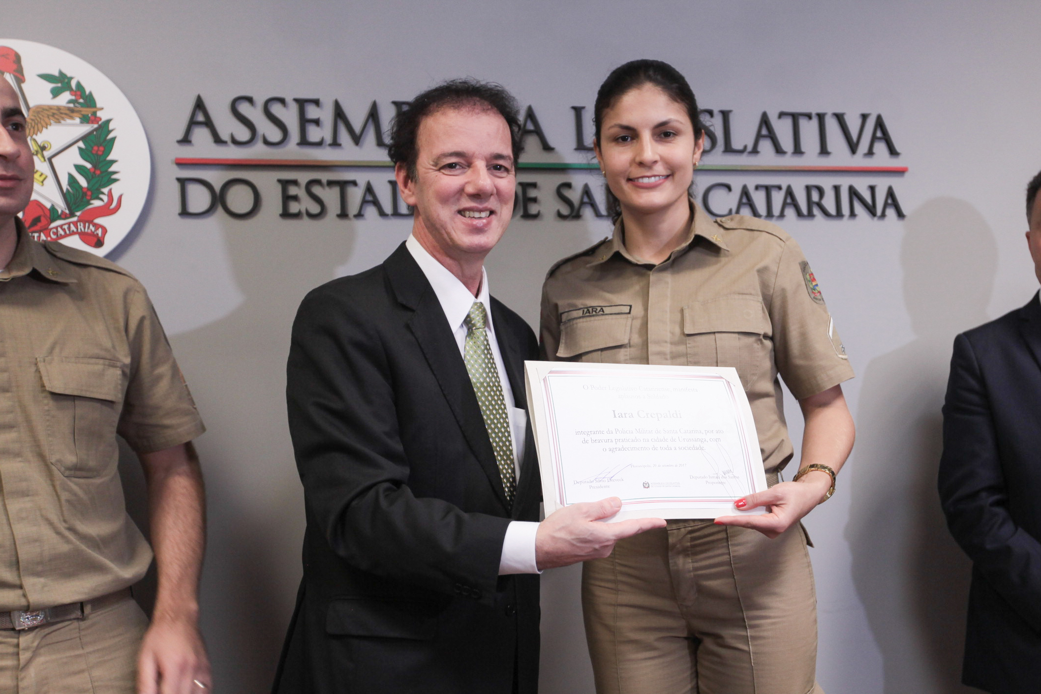 Entrega de Certificado para Soldados de Urussanga.