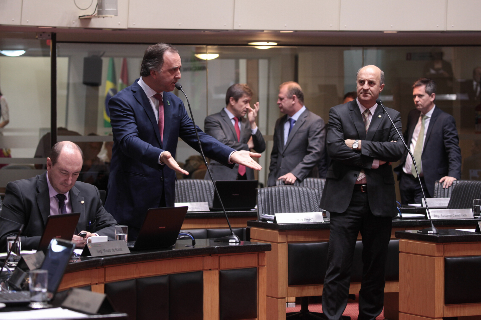 Pronunciamentos dos deputados na sessão desta quarta (20)