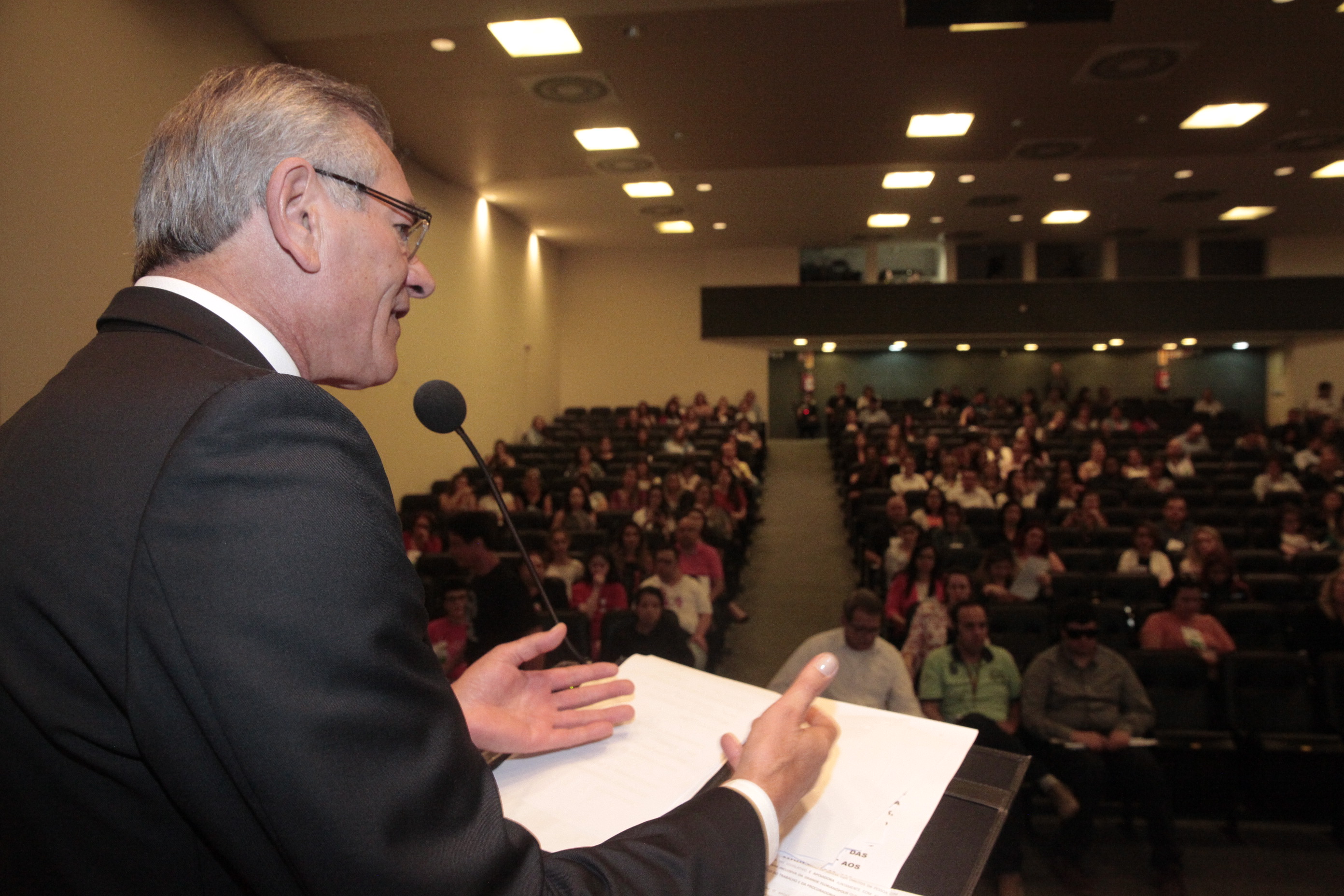 Seminário de Pessoas com Deficiência.