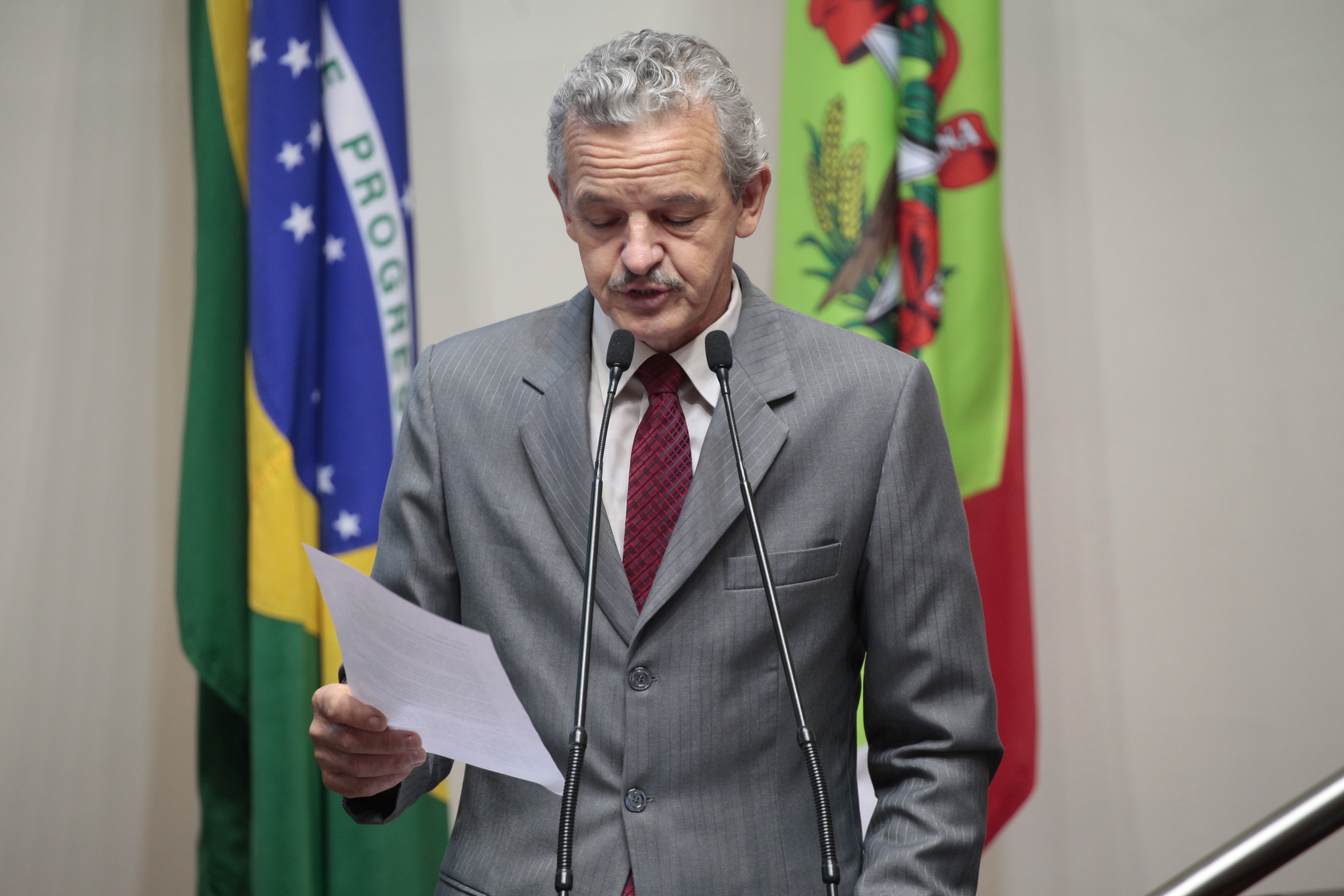 Deputado Dirceu Dresch (PT). Sessão Ordinária.
