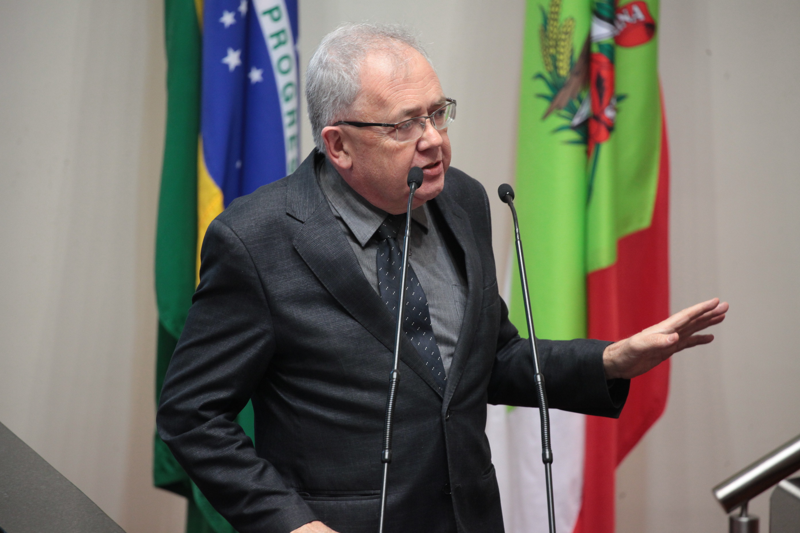 Deputado Fernando Coruja (PMDB). Sessão Ordinária.