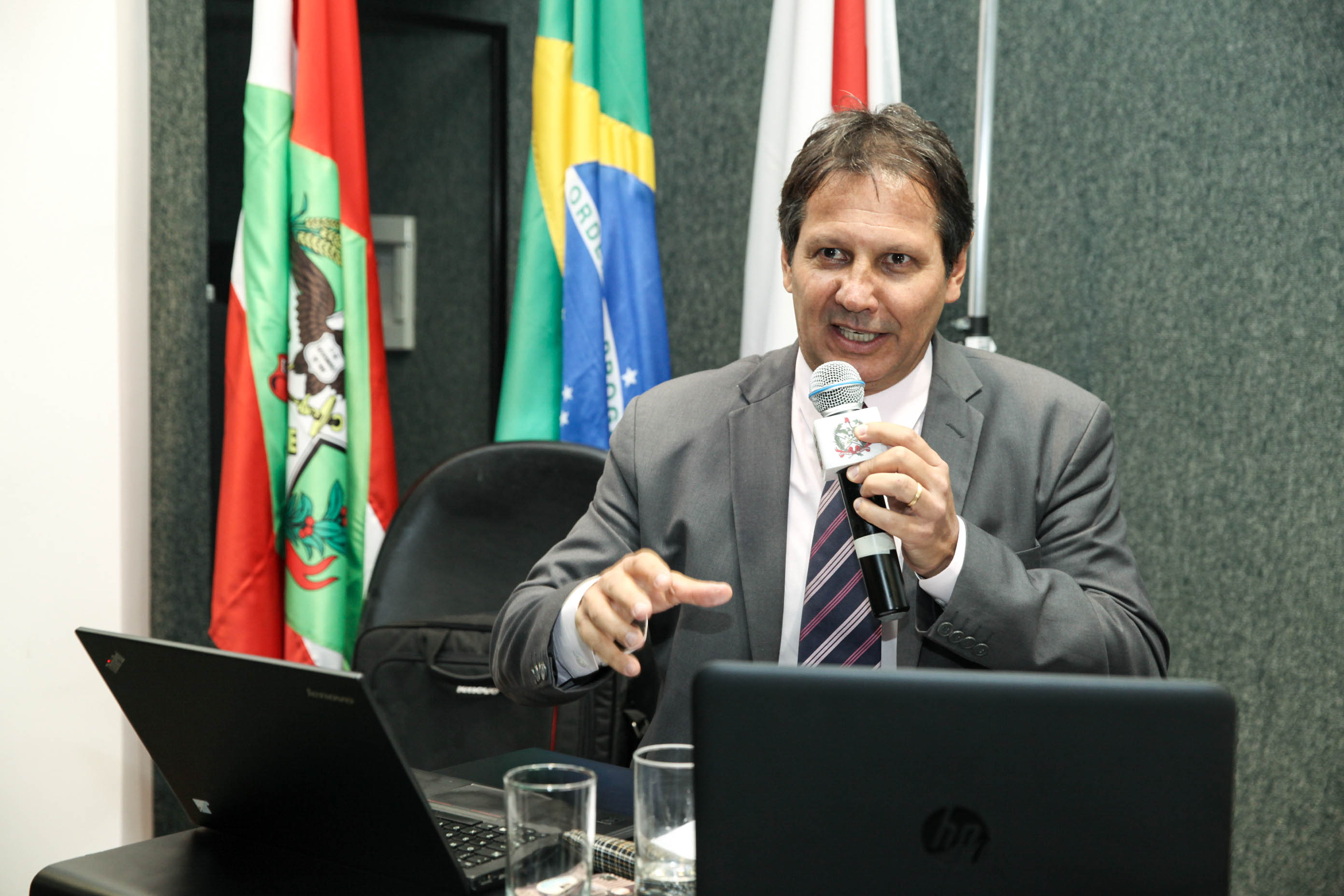 Audiência Pública Sobre os Critérios Técnicos do Badesc e o Assédio Moral.