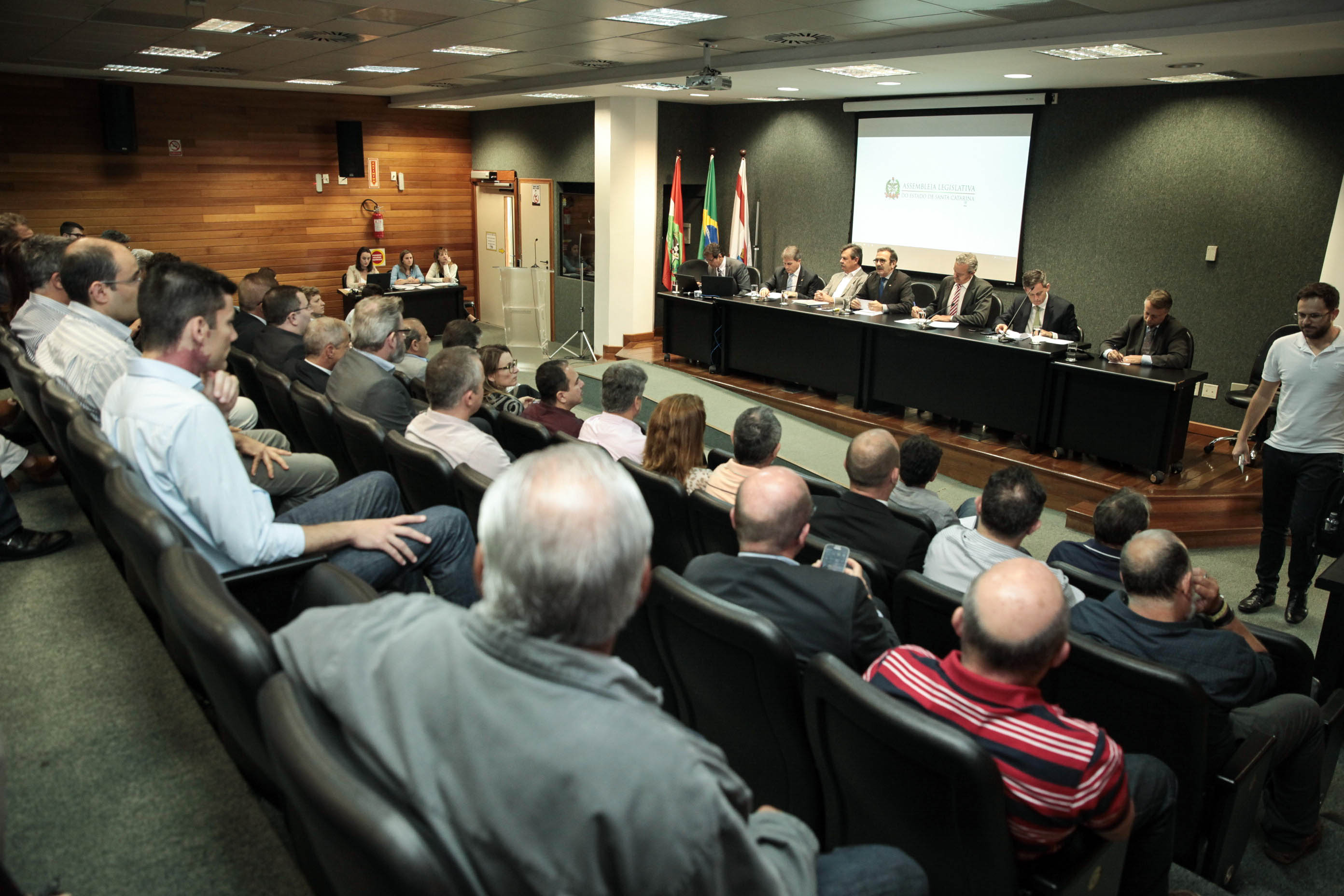 Audiência Pública Sobre os Critérios Técnicos do Badesc e o Assédio Moral.