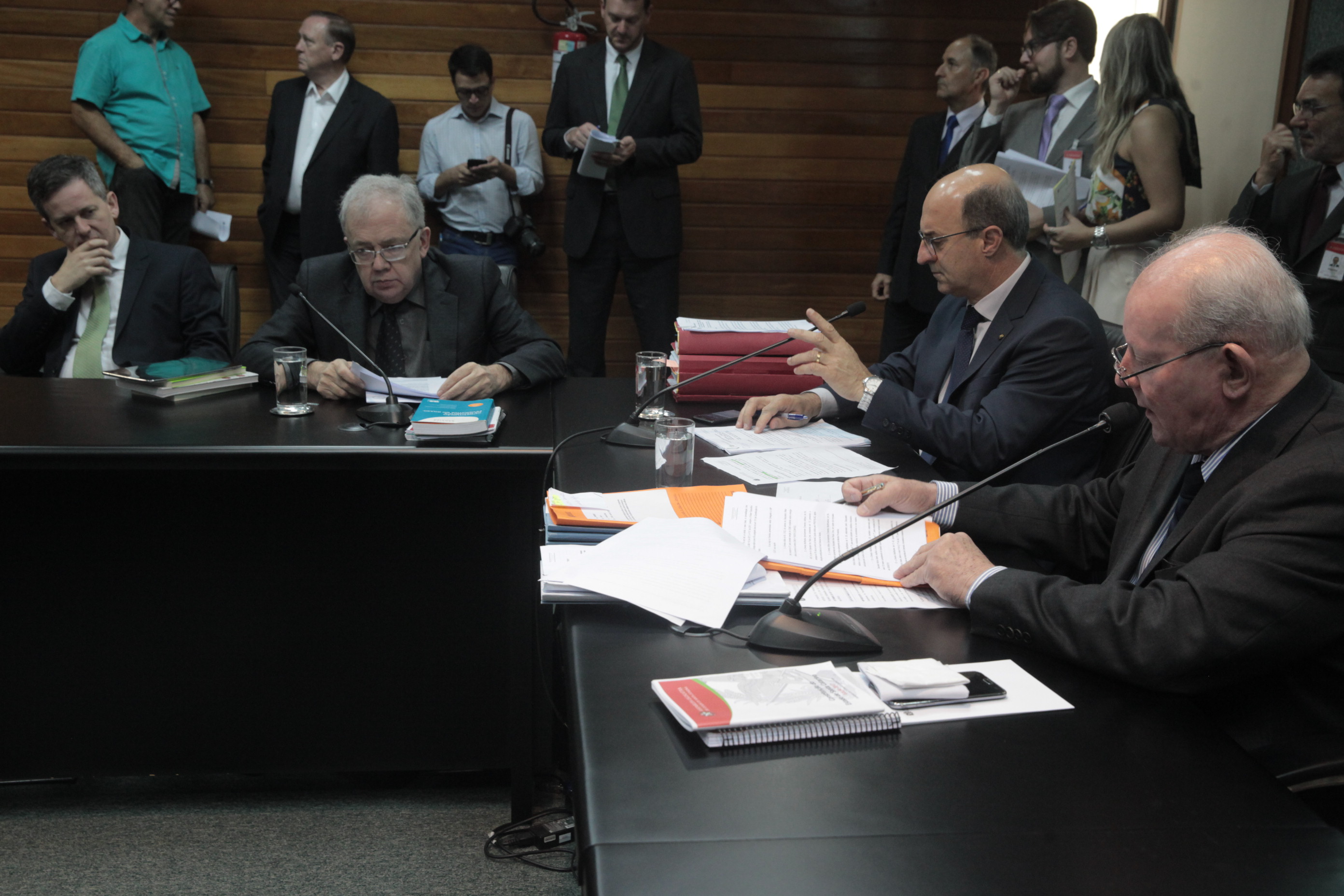 Comissão de Finanças.