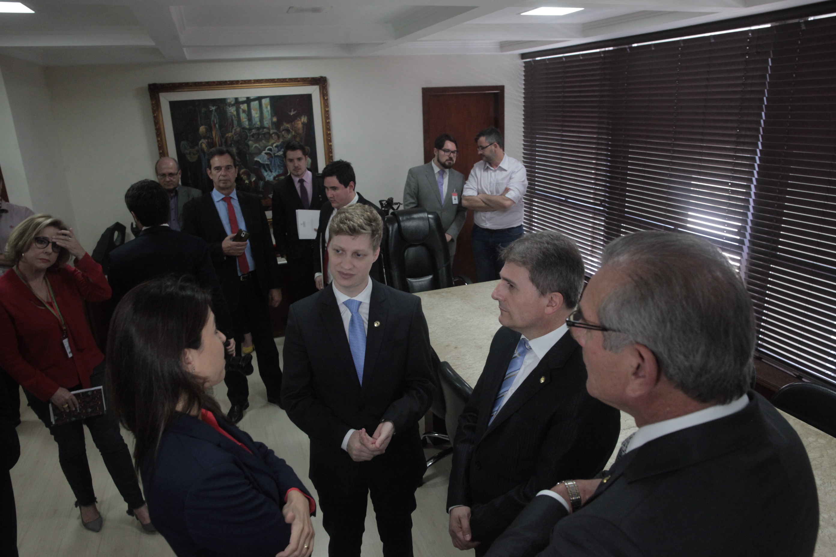 Deputados Estaduais do Rio Grande do Sul fazem visita técnica à Alesc para conhecer o Projeto de Consolidação das Leis do Estado de SC.
