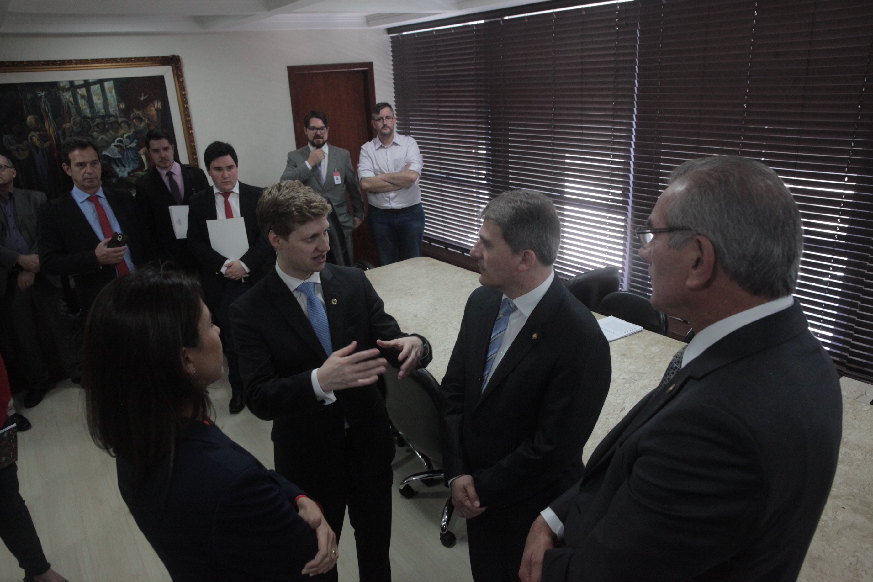 Deputados Estaduais do Rio Grande do Sul fazem visita técnica à Alesc para conhecer o Projeto de Consolidação das Leis do Estado de SC.