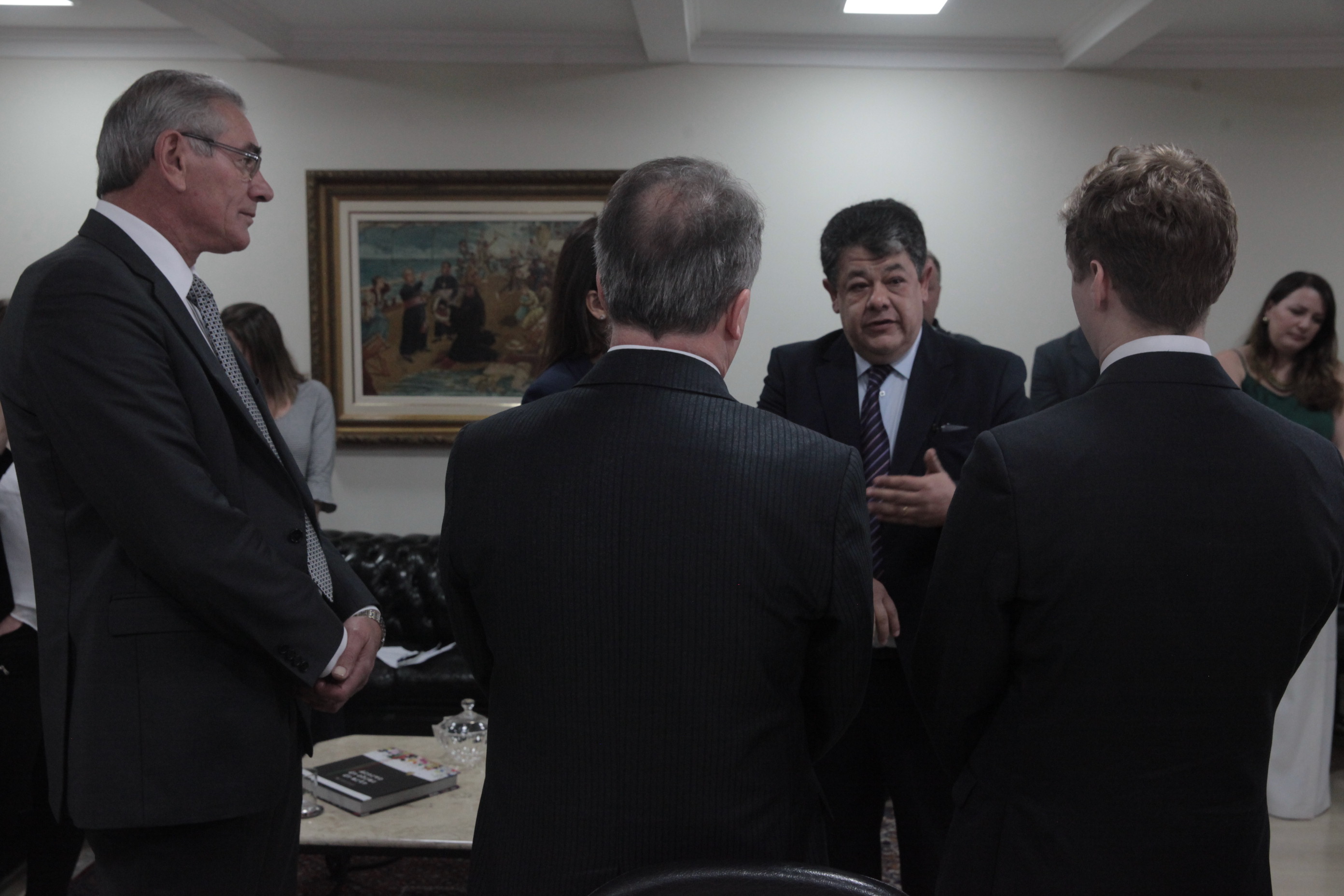 Deputados Estaduais do Rio Grande do Sul fazem visita técnica à Alesc para conhecer o Projeto de Consolidação das Leis do Estado de SC.