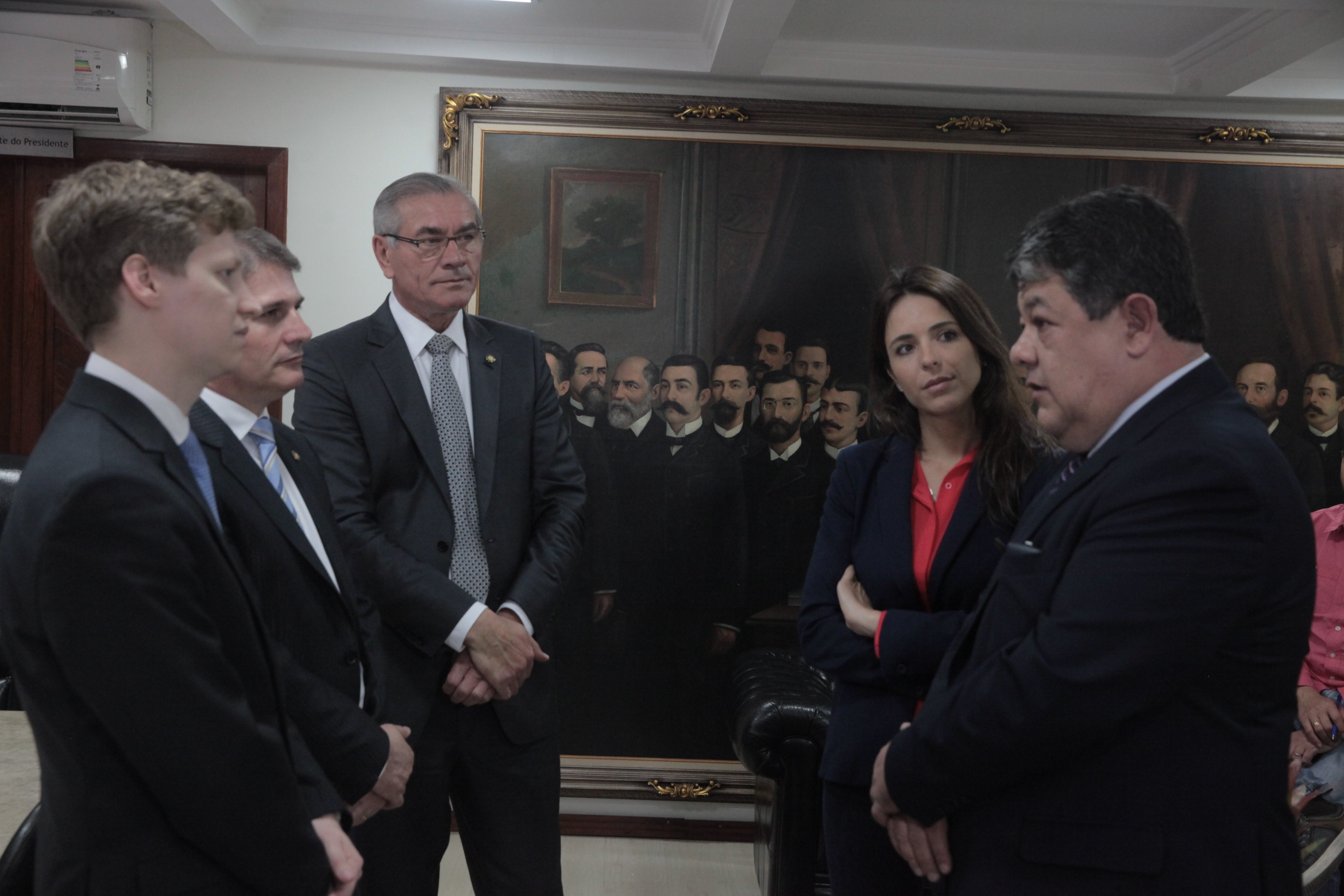 Deputados Estaduais do Rio Grande do Sul fazem visita técnica à Alesc para conhecer o Projeto de Consolidação das Leis do Estado de SC.