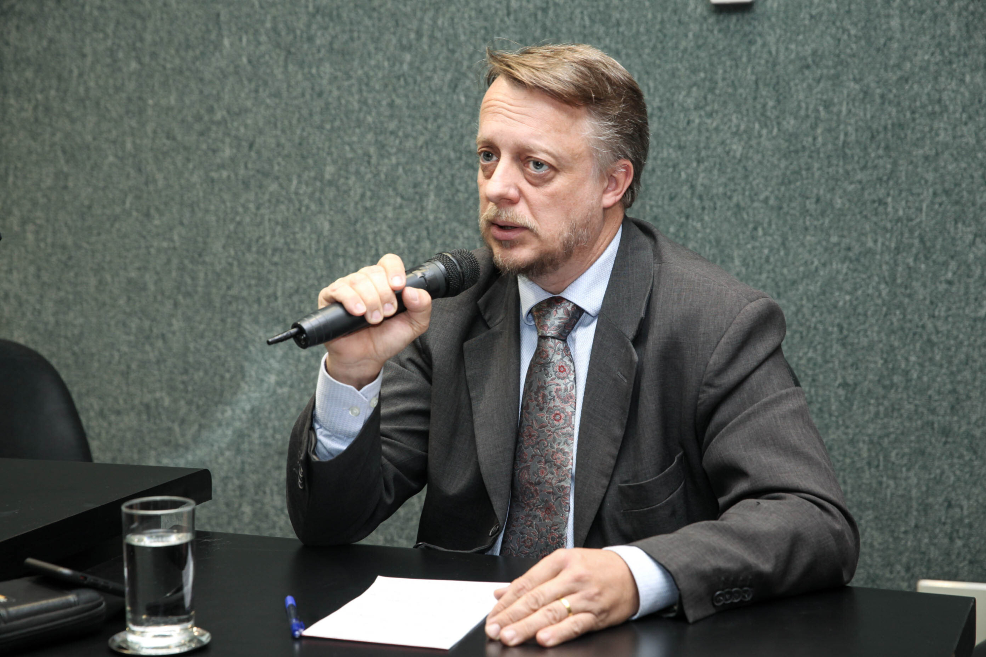 Procurador do MPC, Diogo Ringenberg