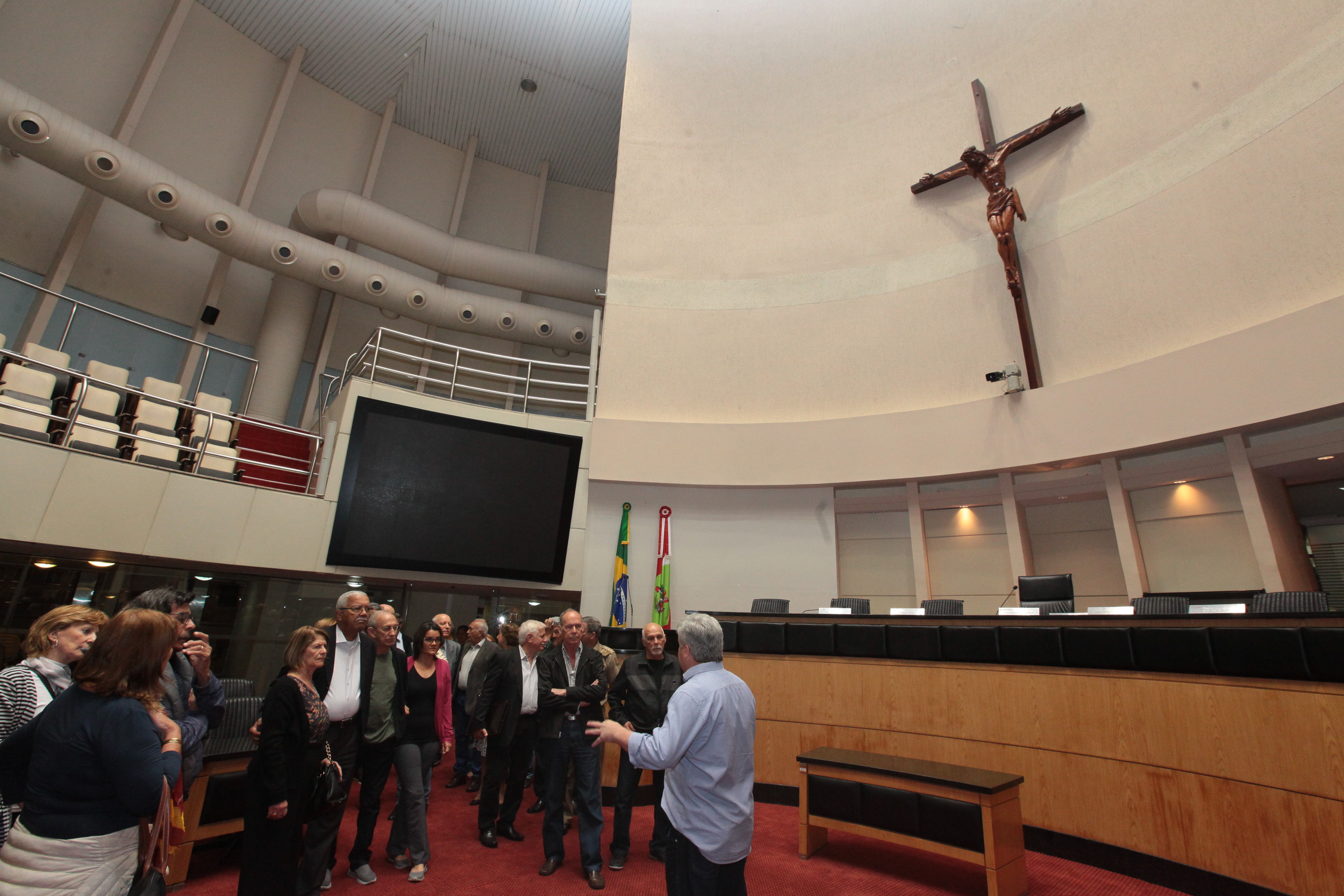 Oficiais da Marinha Visitam ALESC